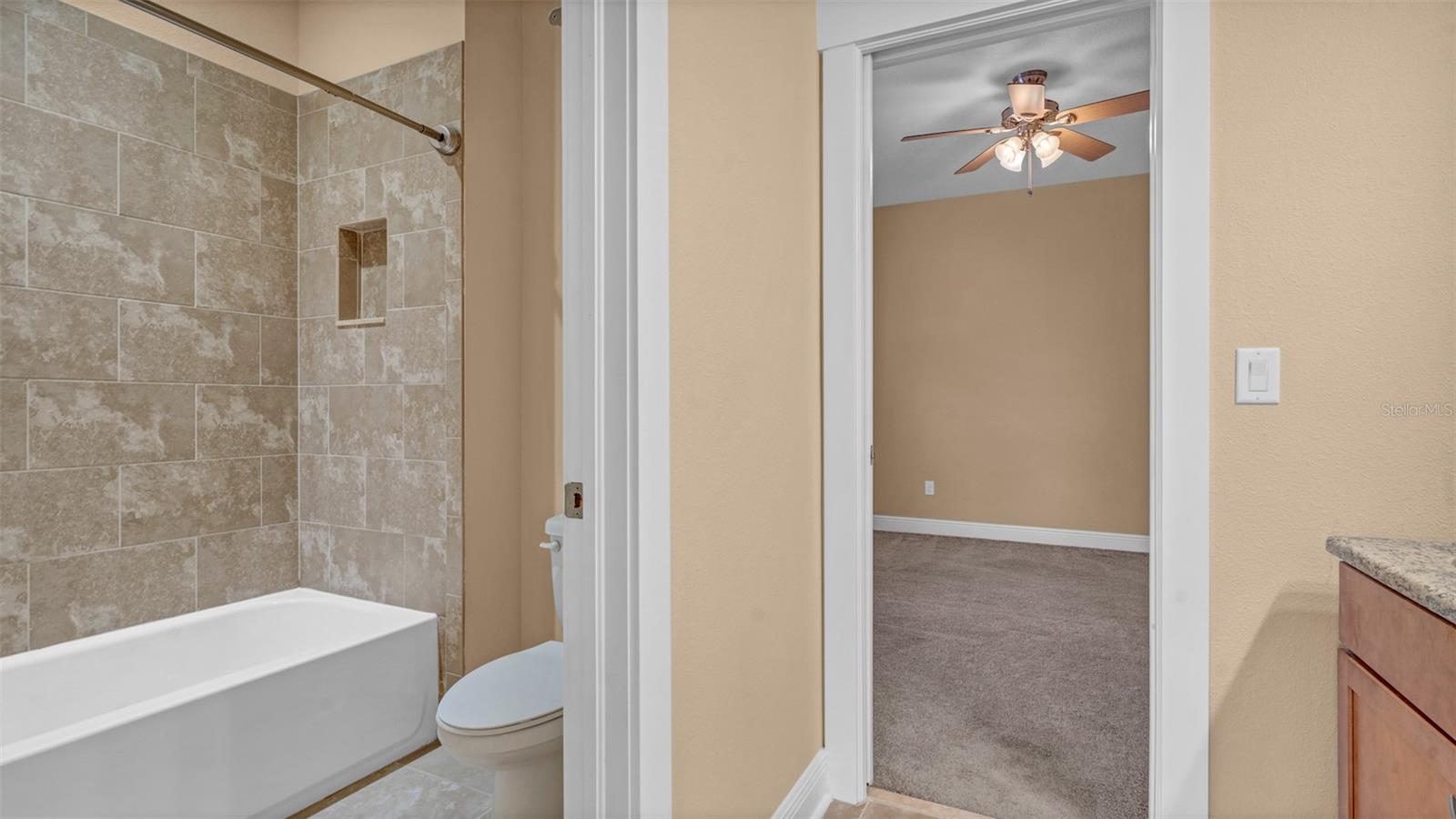 VIRGINIA PARK RE SUB O - Residential Lease