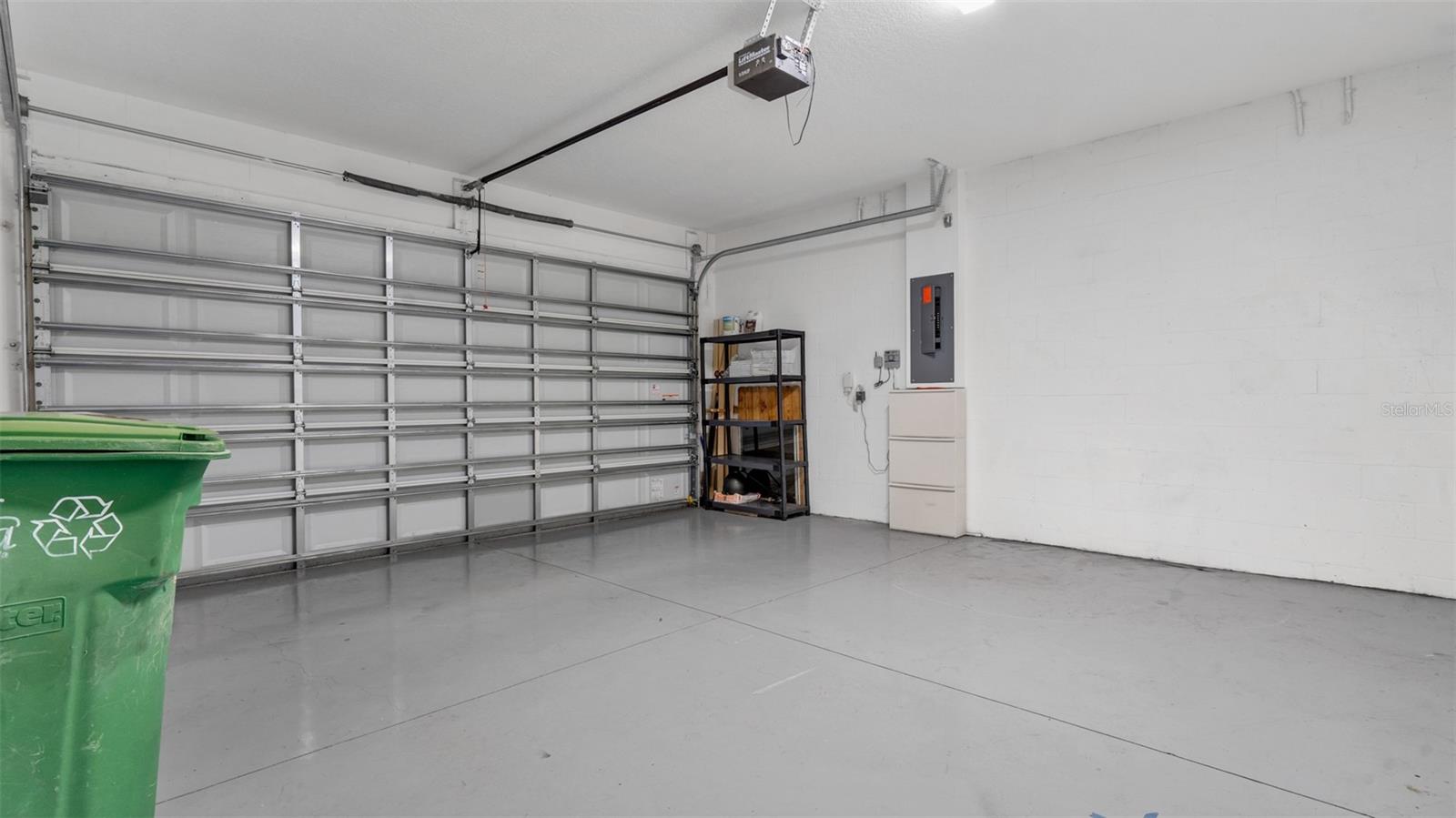 VIRGINIA PARK RE SUB O - Residential Lease