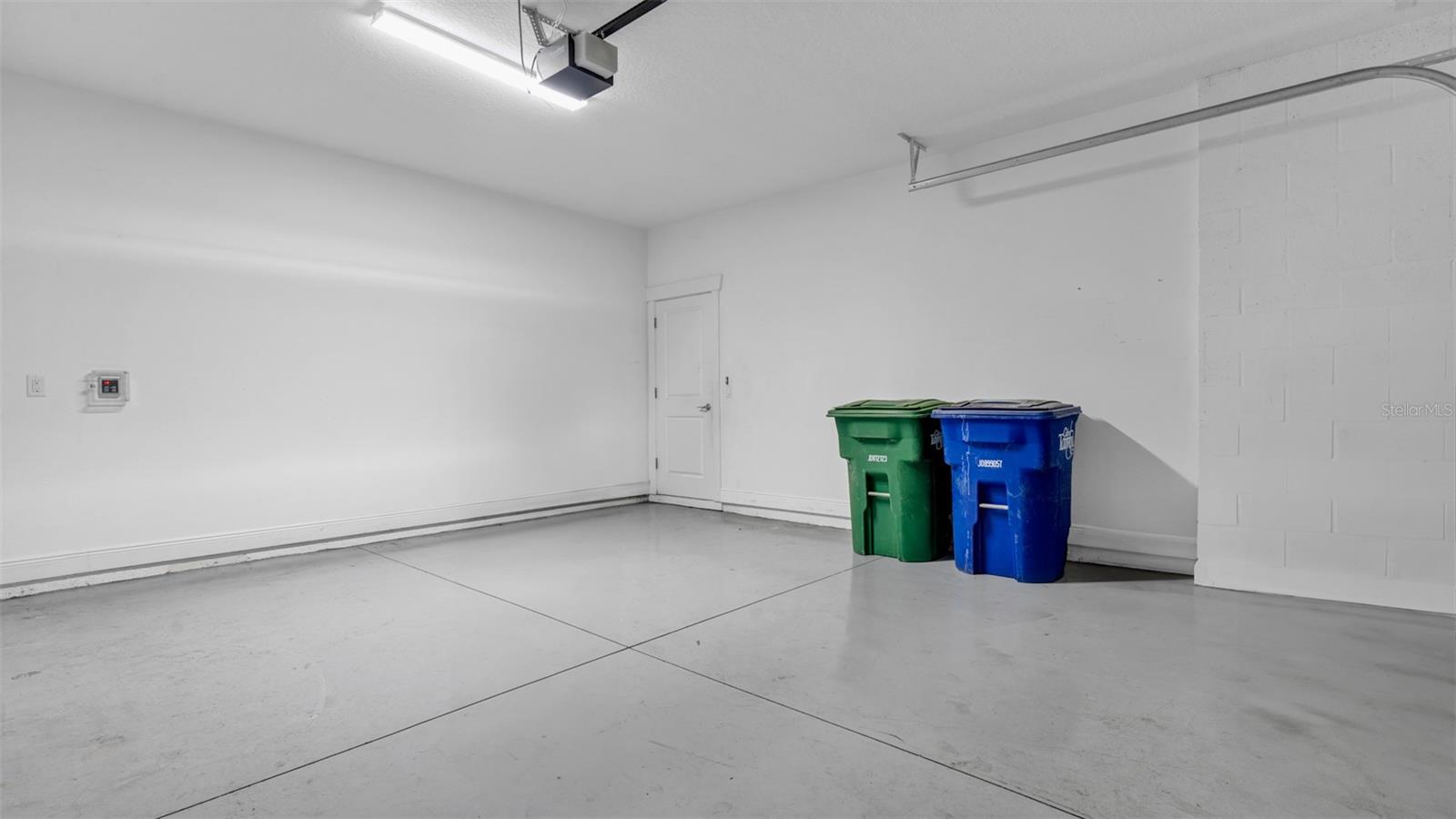 VIRGINIA PARK RE SUB O - Residential Lease