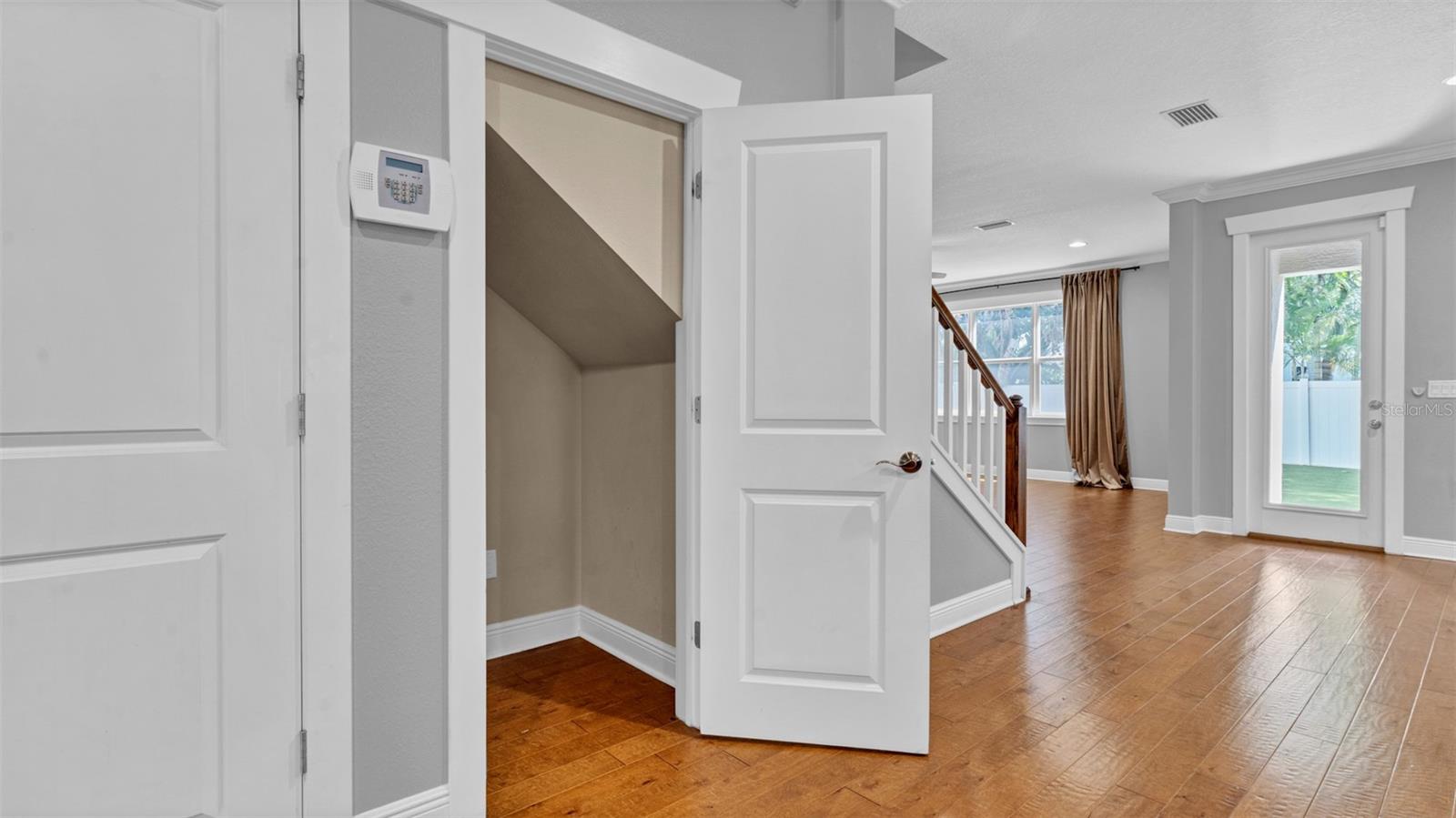 VIRGINIA PARK RE SUB O - Residential Lease