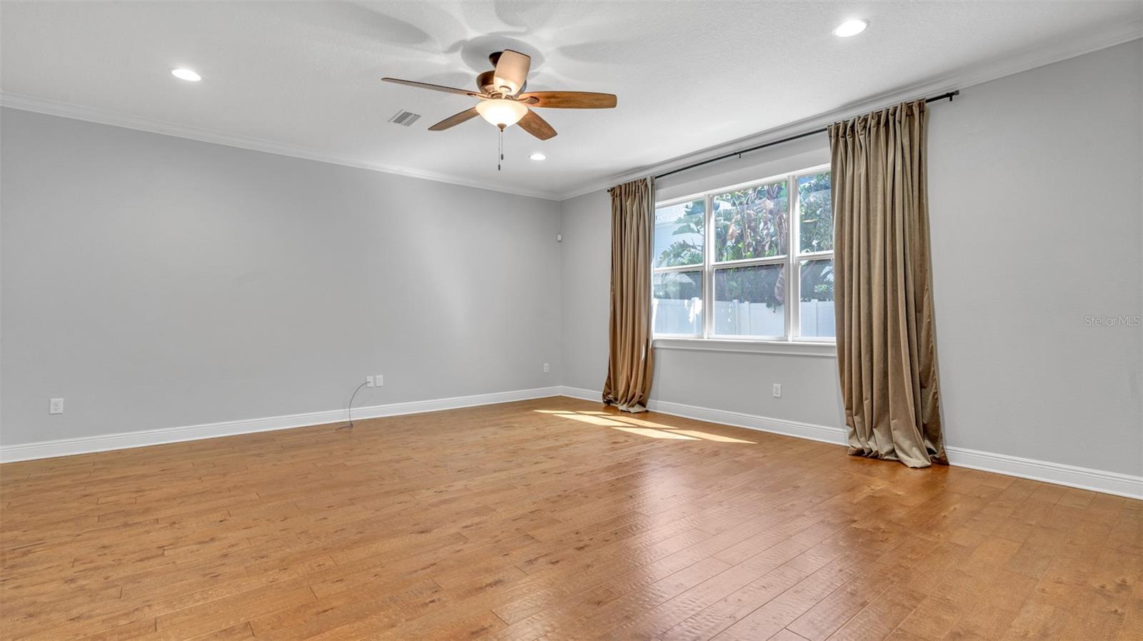 VIRGINIA PARK RE SUB O - Residential Lease