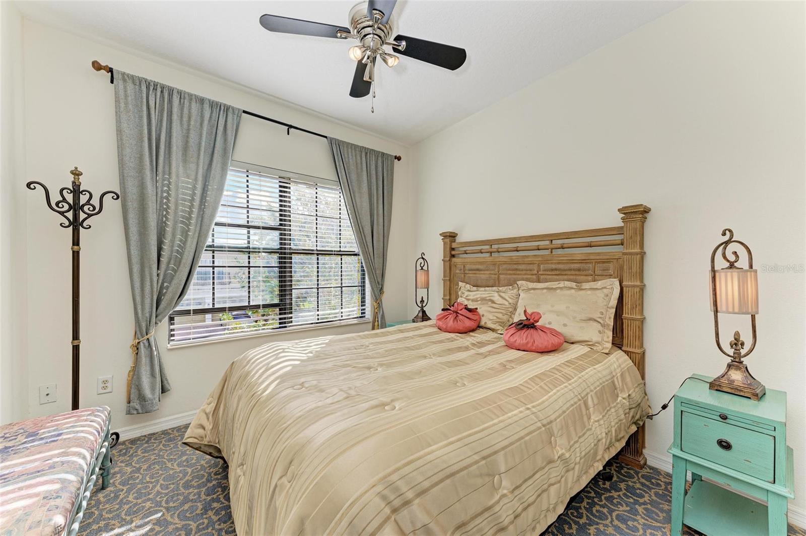 PALMA SOLA TRACE - Residential