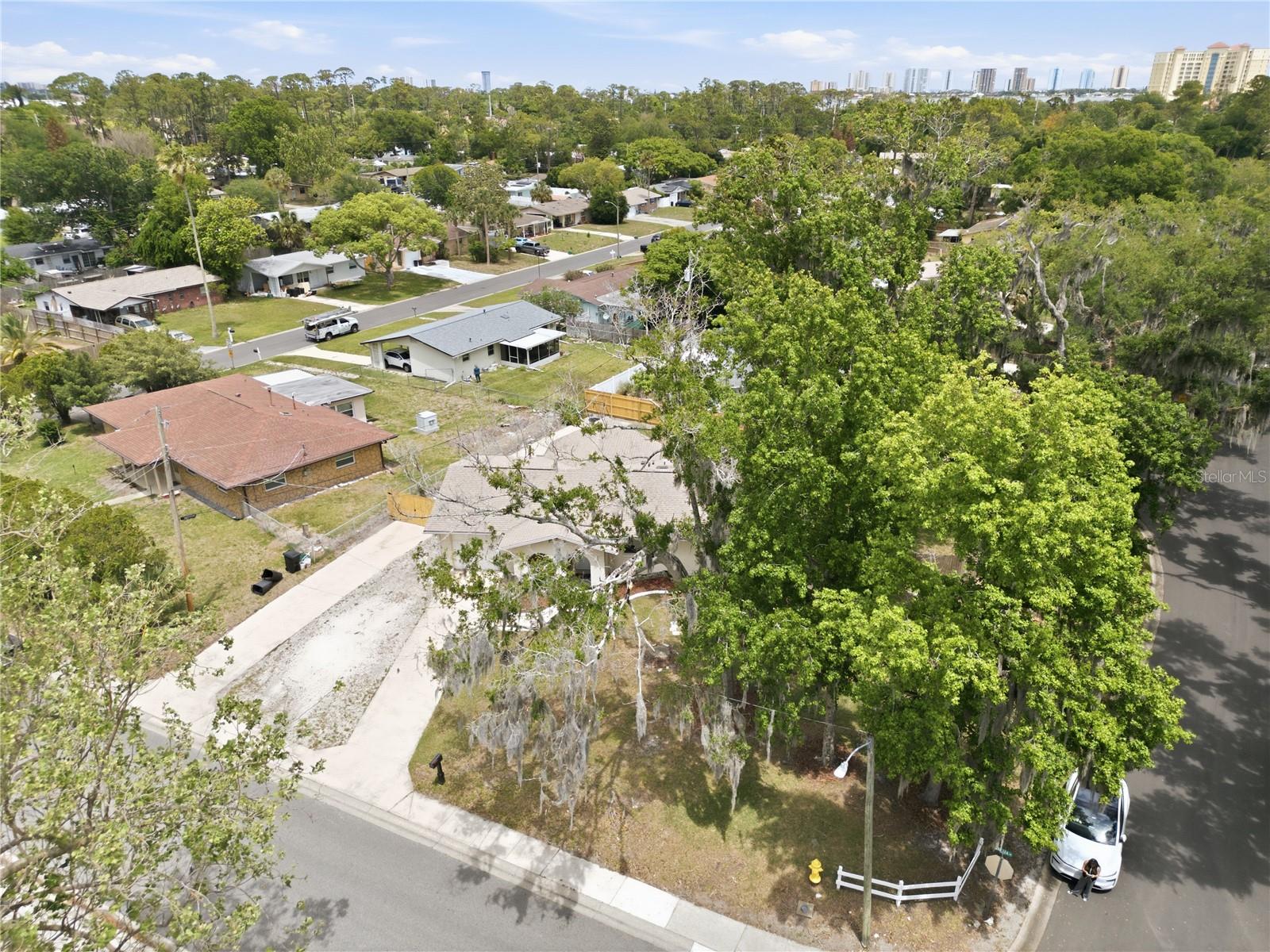 OAK LEA VILLAGE SEC 03 - Residential