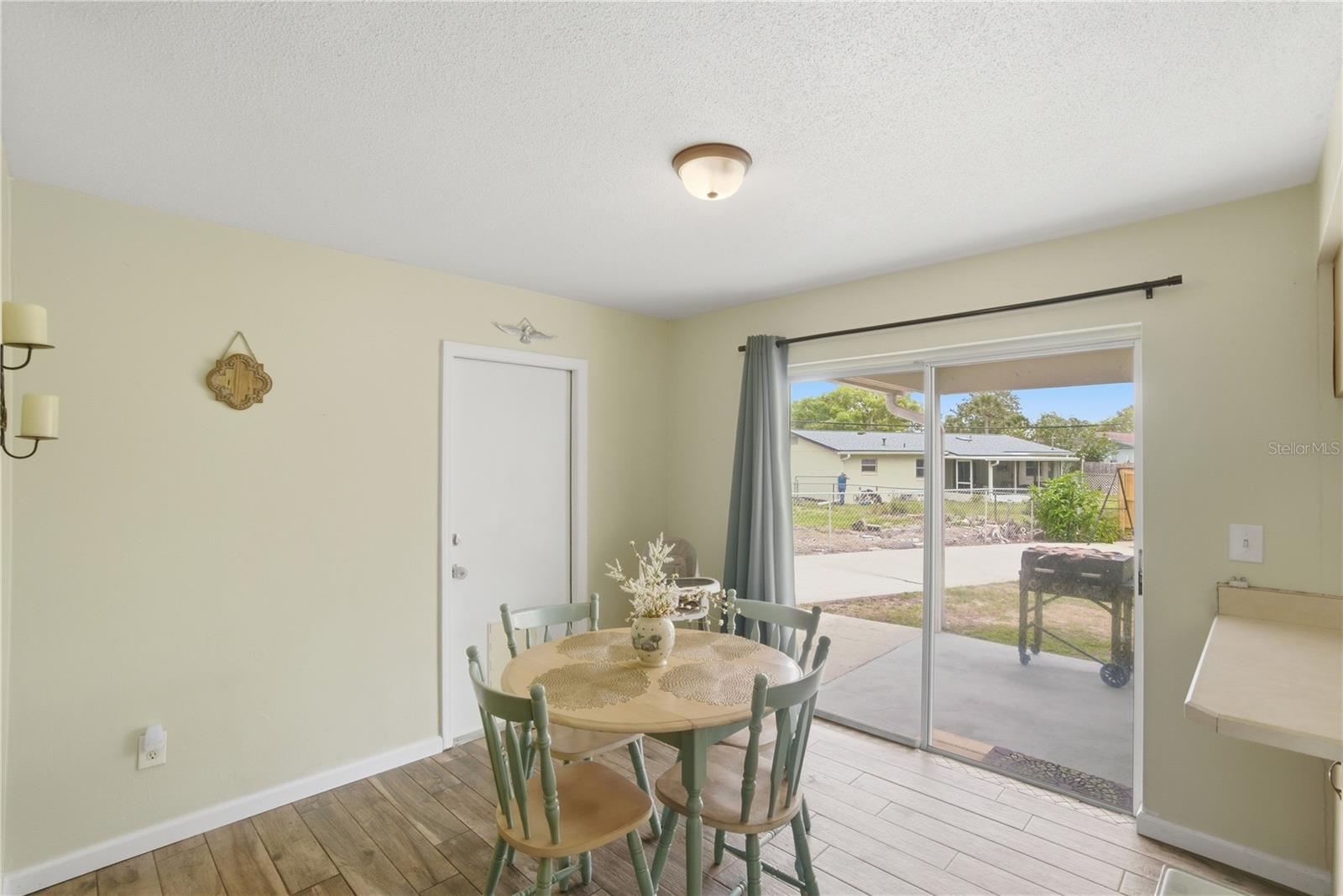 OAK LEA VILLAGE SEC 03 - Residential