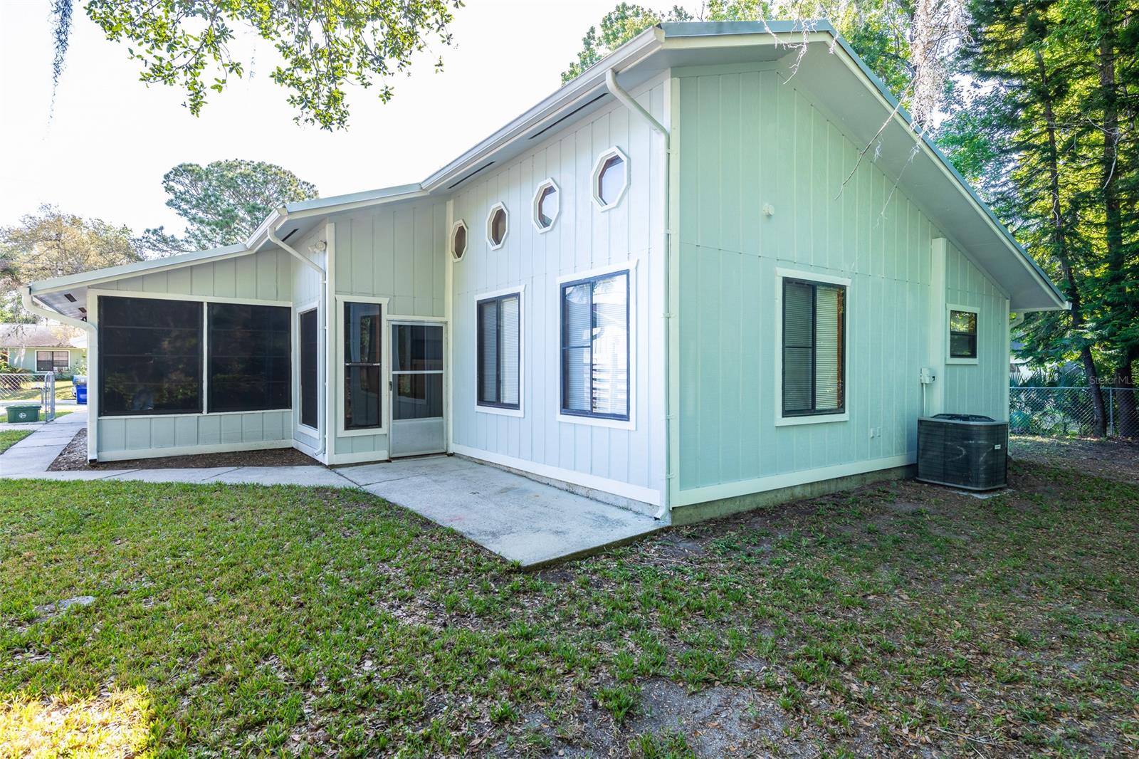 Florida Shores 01 - Residential