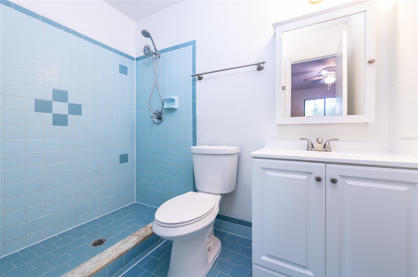 Florida Shores 01 - Residential