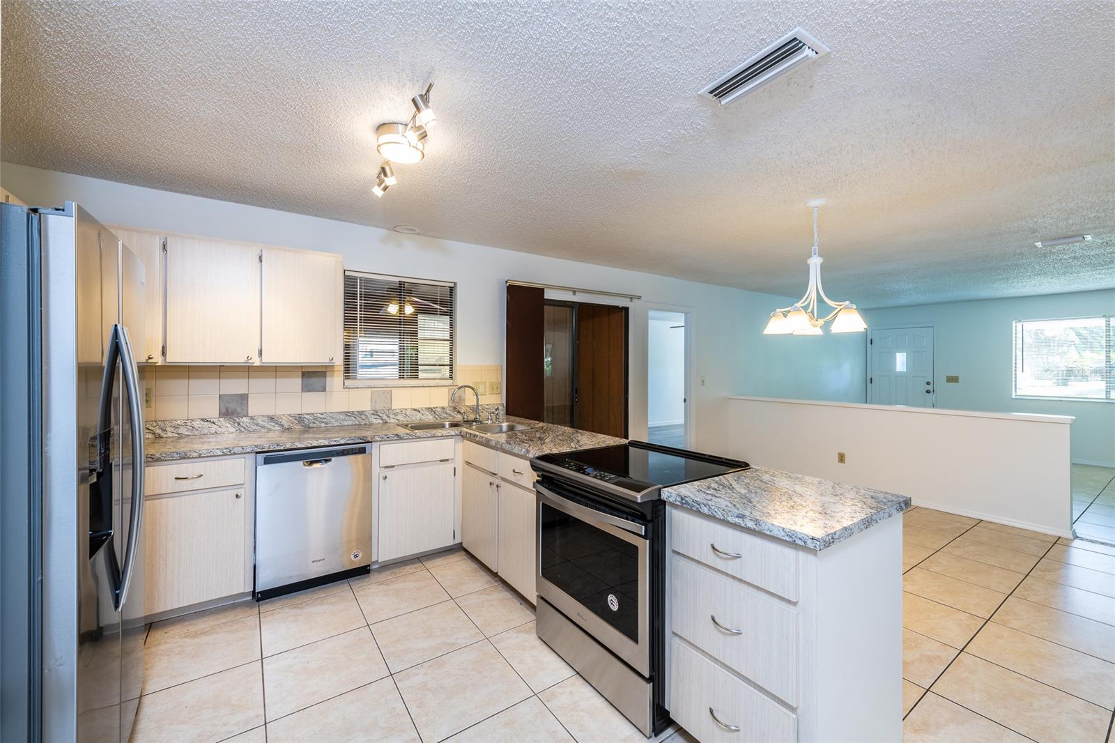 Florida Shores 01 - Residential