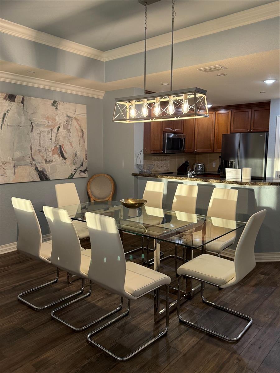 VILLAS AT REUNION SQUARE CONDO PH 1 - Residential