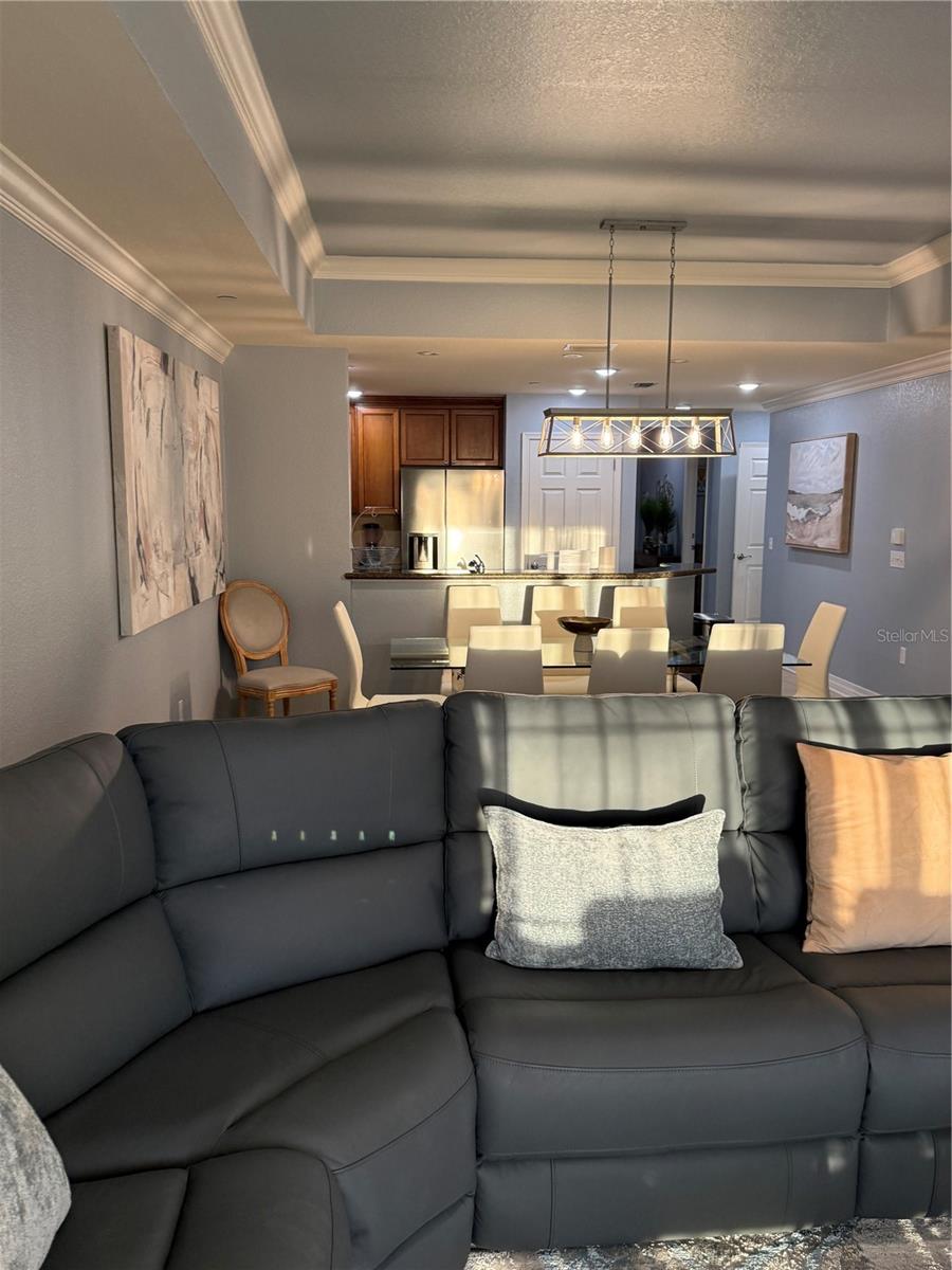 VILLAS AT REUNION SQUARE CONDO PH 1 - Residential