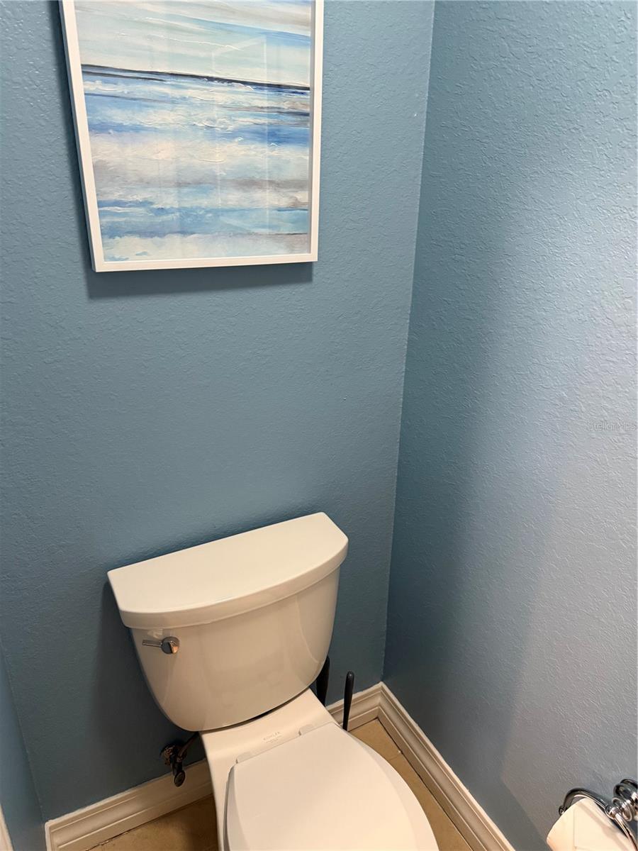 VILLAS AT REUNION SQUARE CONDO PH 1 - Residential