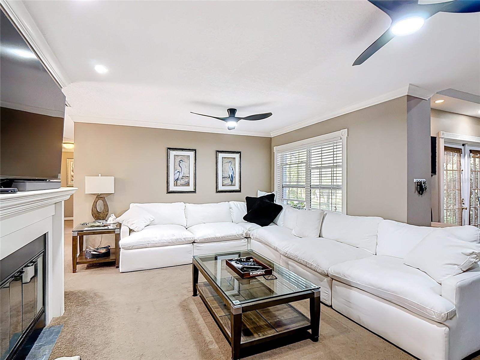 SMALL FARMS - Residential