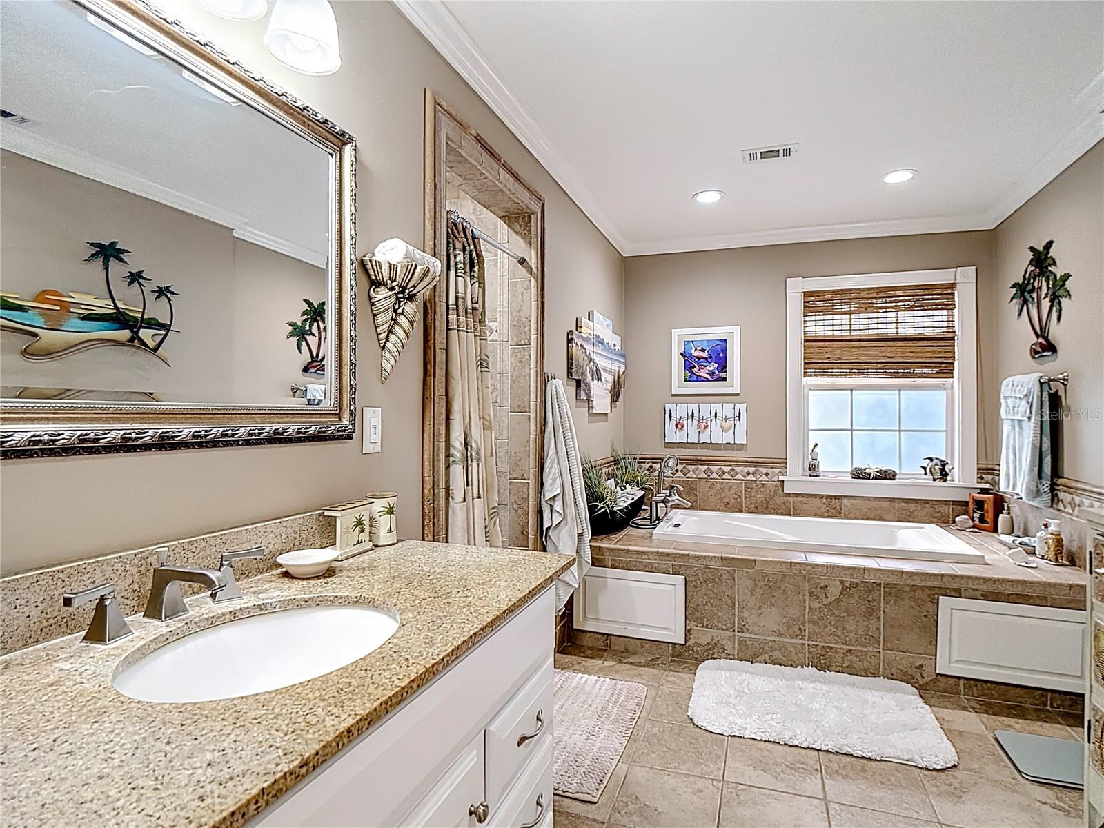 SMALL FARMS - Residential