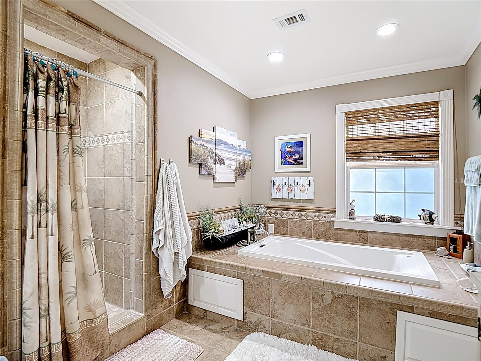 SMALL FARMS - Residential