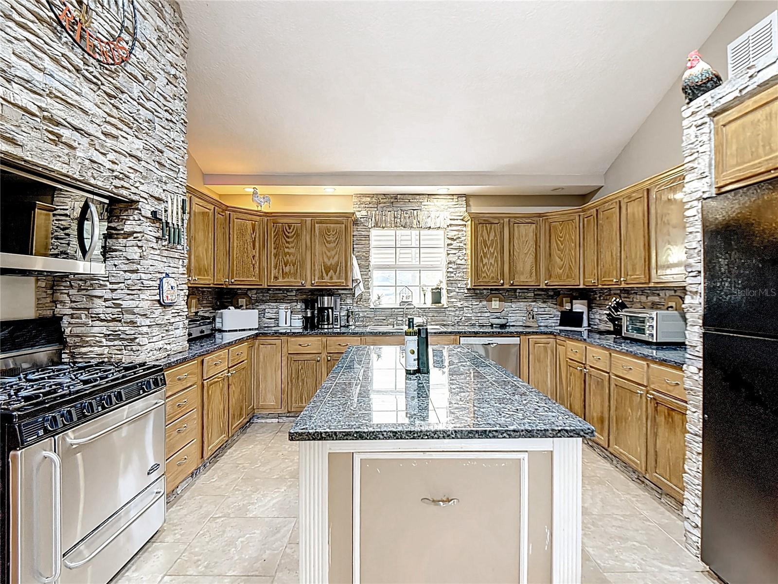 SMALL FARMS - Residential