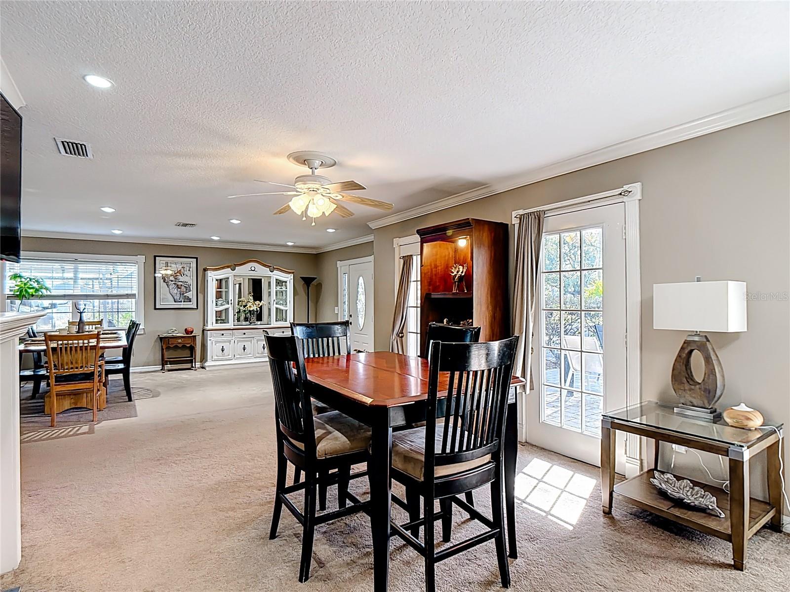 SMALL FARMS - Residential