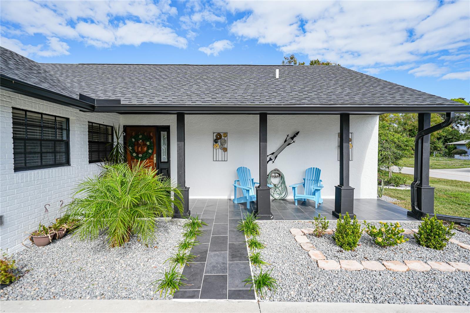 Photo 5 of 50 of 1573 FARADAY STREET house