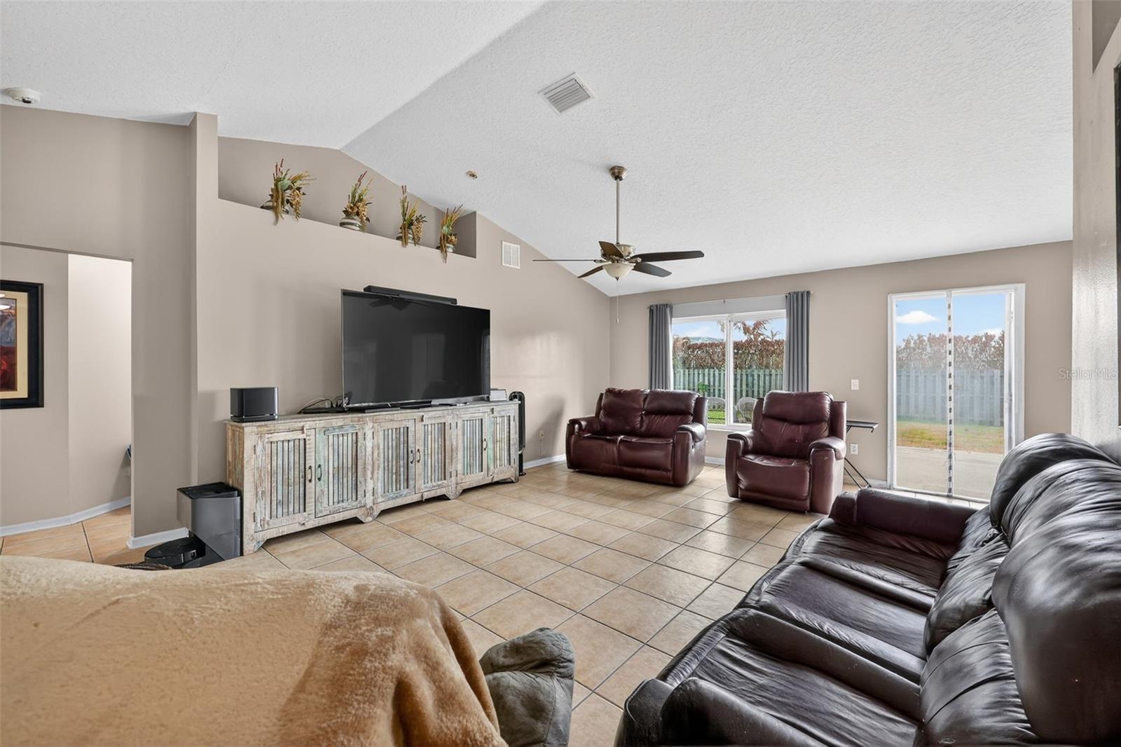 566 SW SEA HOLLY TERRACE