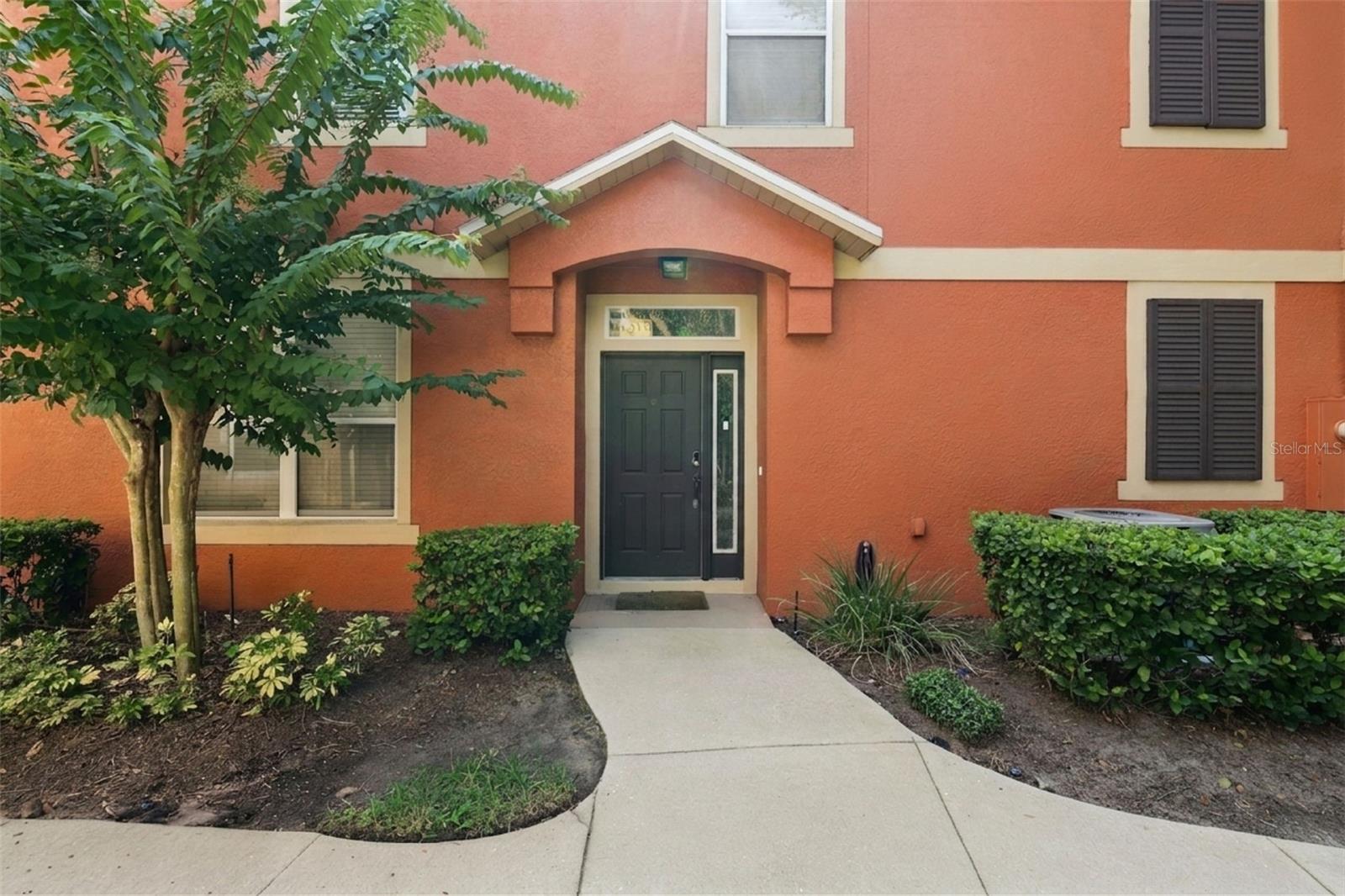 1610 PINE OAK TRAIL