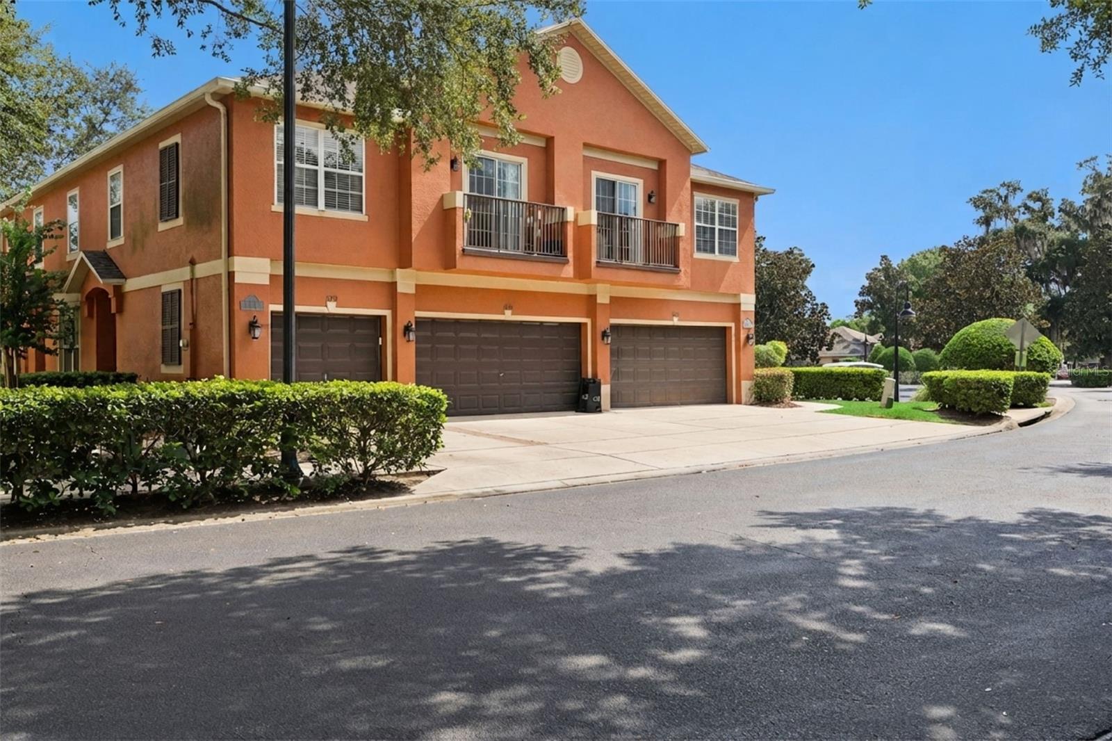 1610 PINE OAK TRAIL