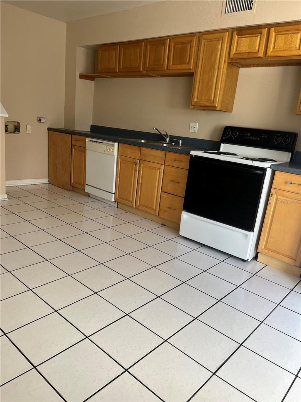 Photo of 7323 Jackson Springs Road, Tampa, FL 33634 (MLS # TB8457682)