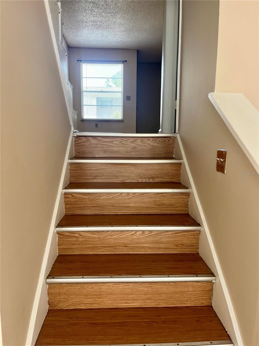 TOWNN COUNTRY VILLAS A CONDO - Residential Lease