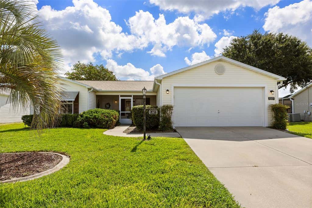 Photo of 2527 Botello Avenue, The Villages, FL 32162 (MLS # G5116738)