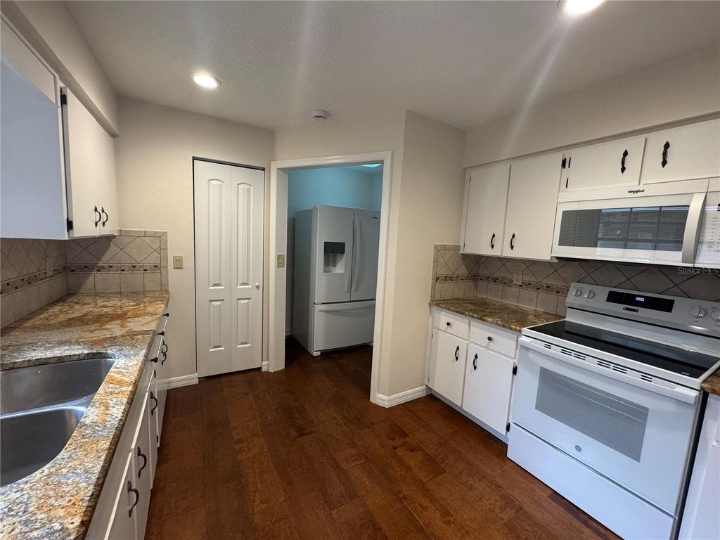 Photo of 8434 NW 2nd Street, Ocala, FL 34482 (MLS # OM715354)