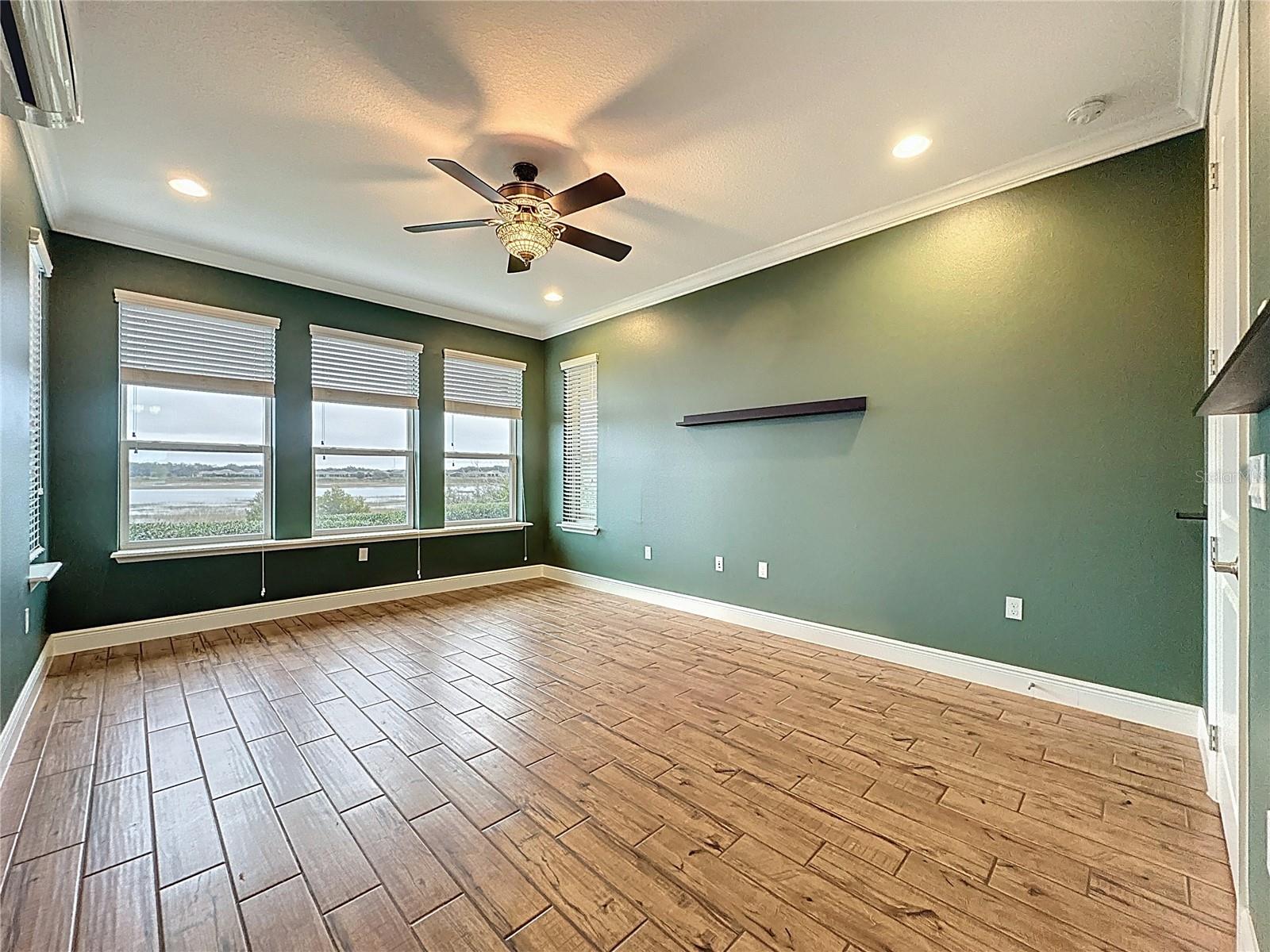 CASCADES OF GROVELAND (TRILOGY) - Residential