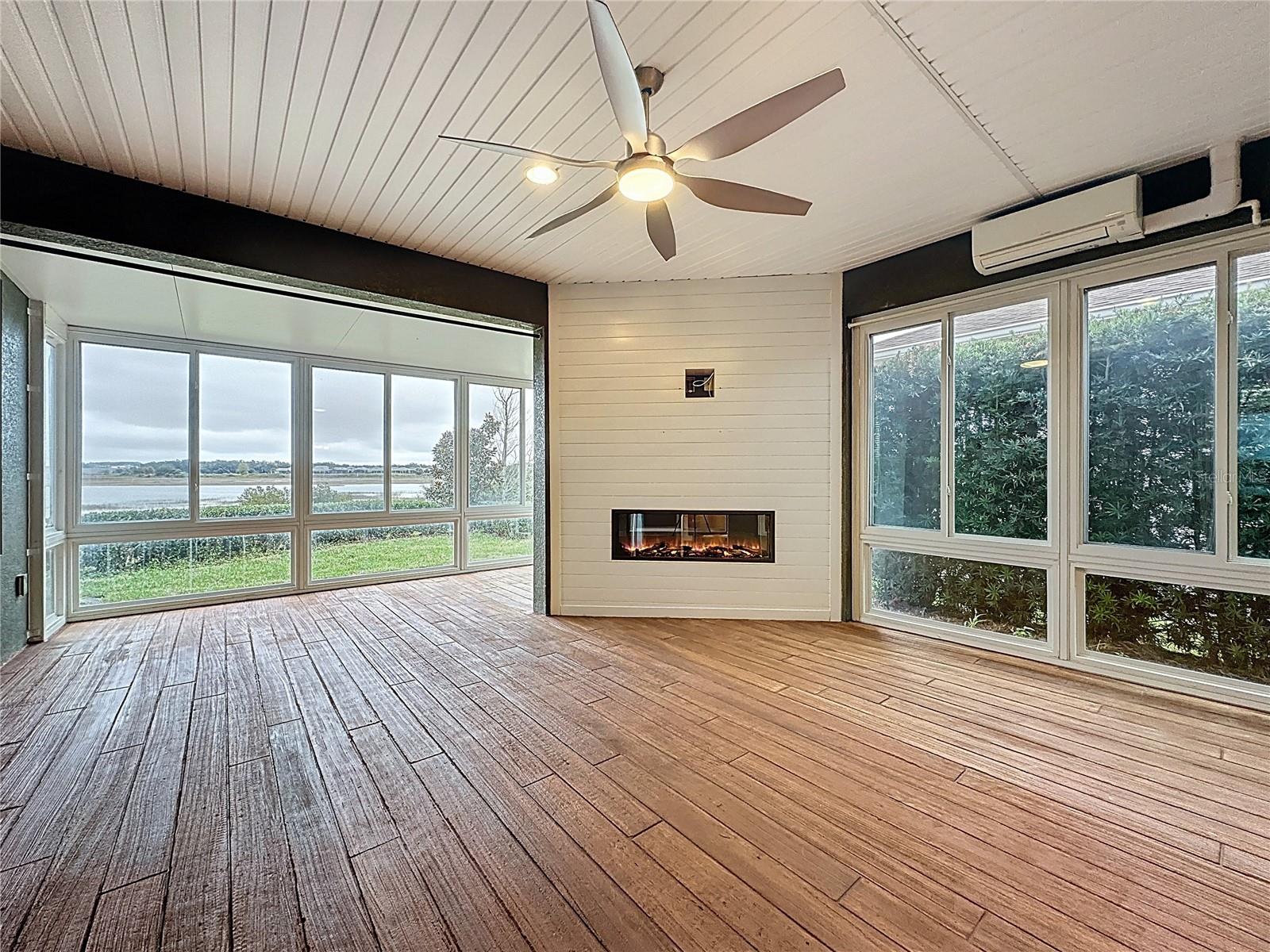 CASCADES OF GROVELAND (TRILOGY) - Residential