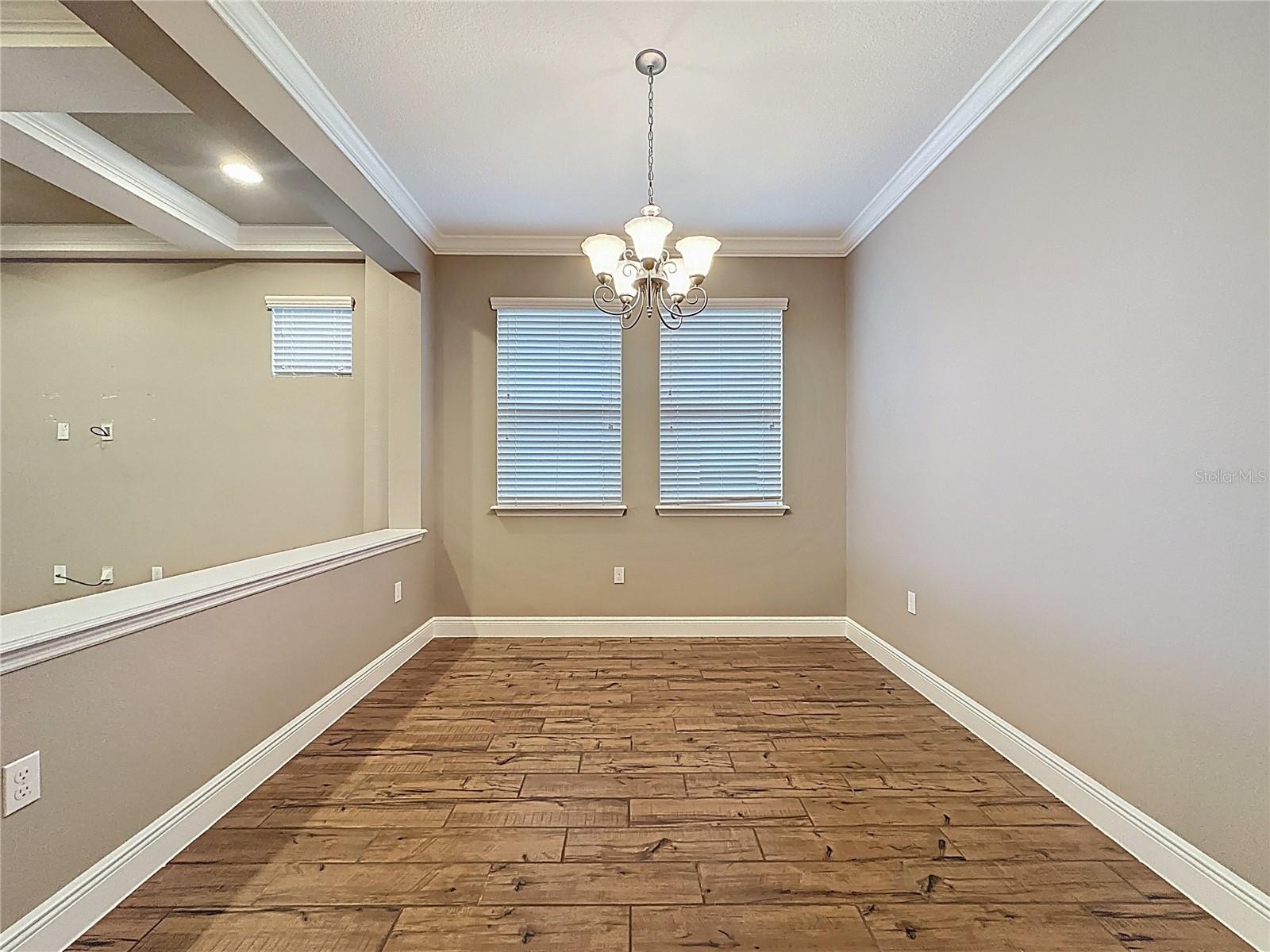 CASCADES OF GROVELAND (TRILOGY) - Residential