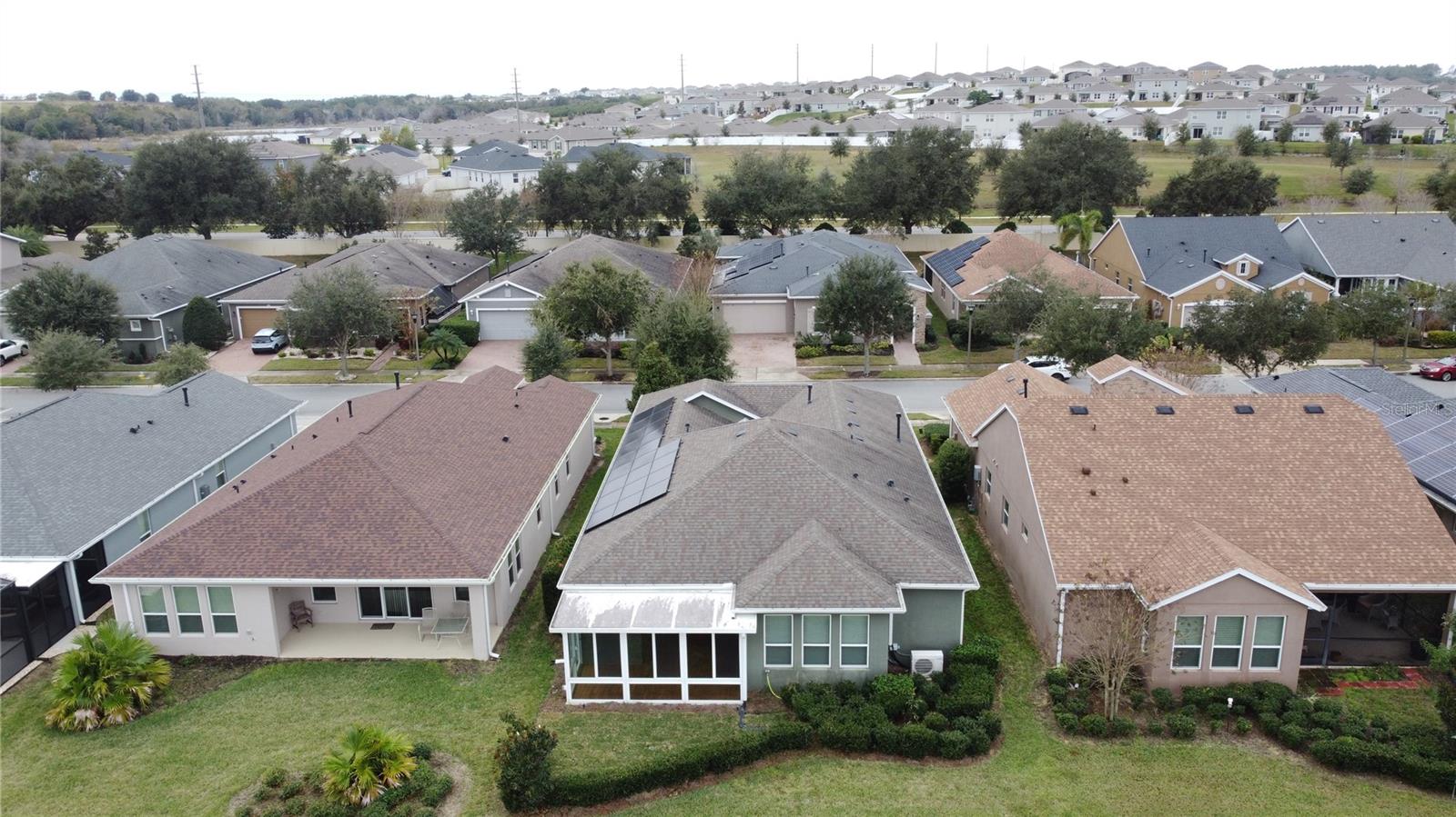 CASCADES OF GROVELAND (TRILOGY) - Residential