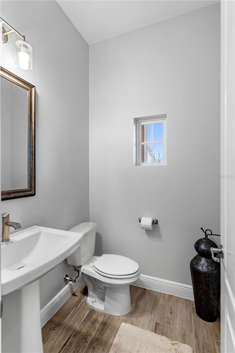 JOHNS LAKE LNDG PH 5 - Residential