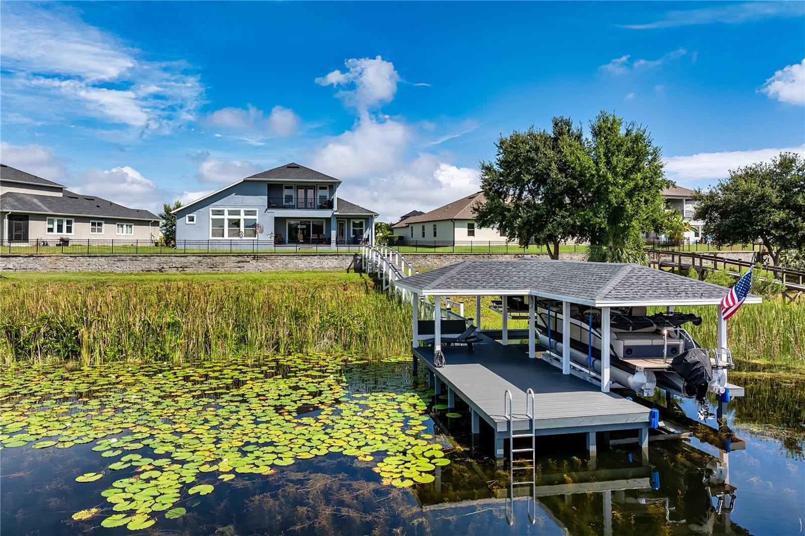 JOHNS LAKE LNDG PH 5 - Residential