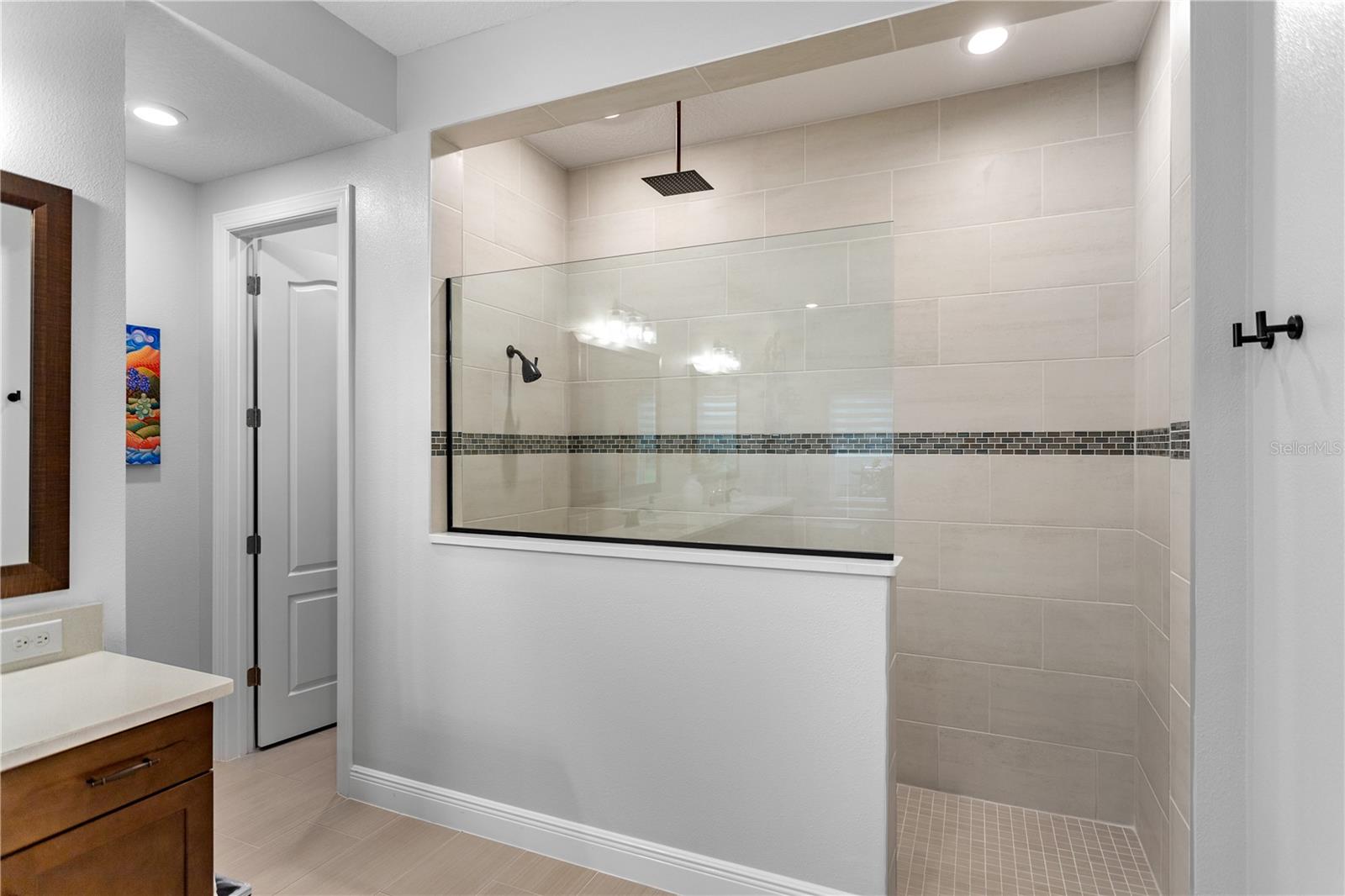 JOHNS LAKE LNDG PH 5 - Residential