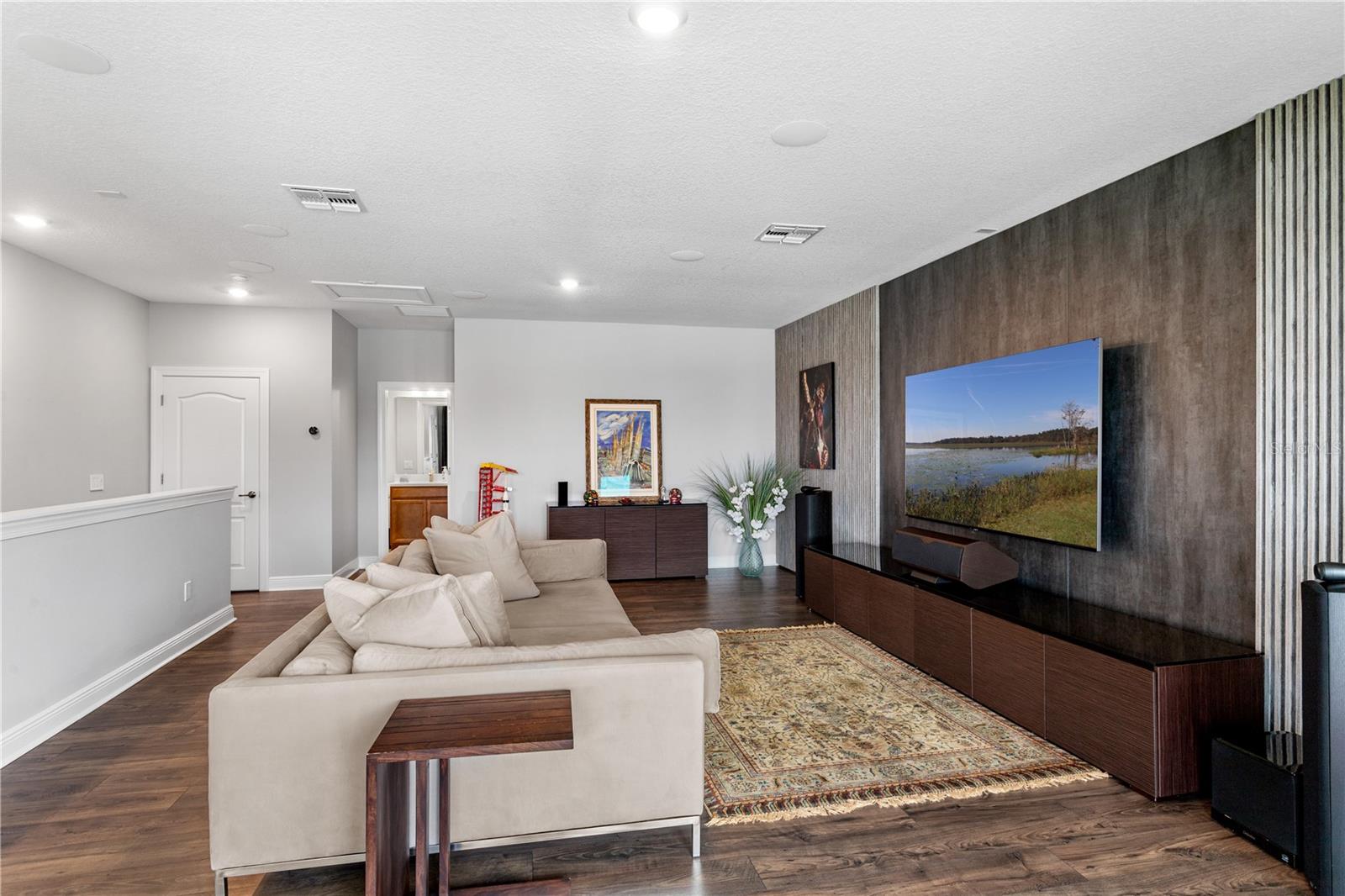 JOHNS LAKE LNDG PH 5 - Residential