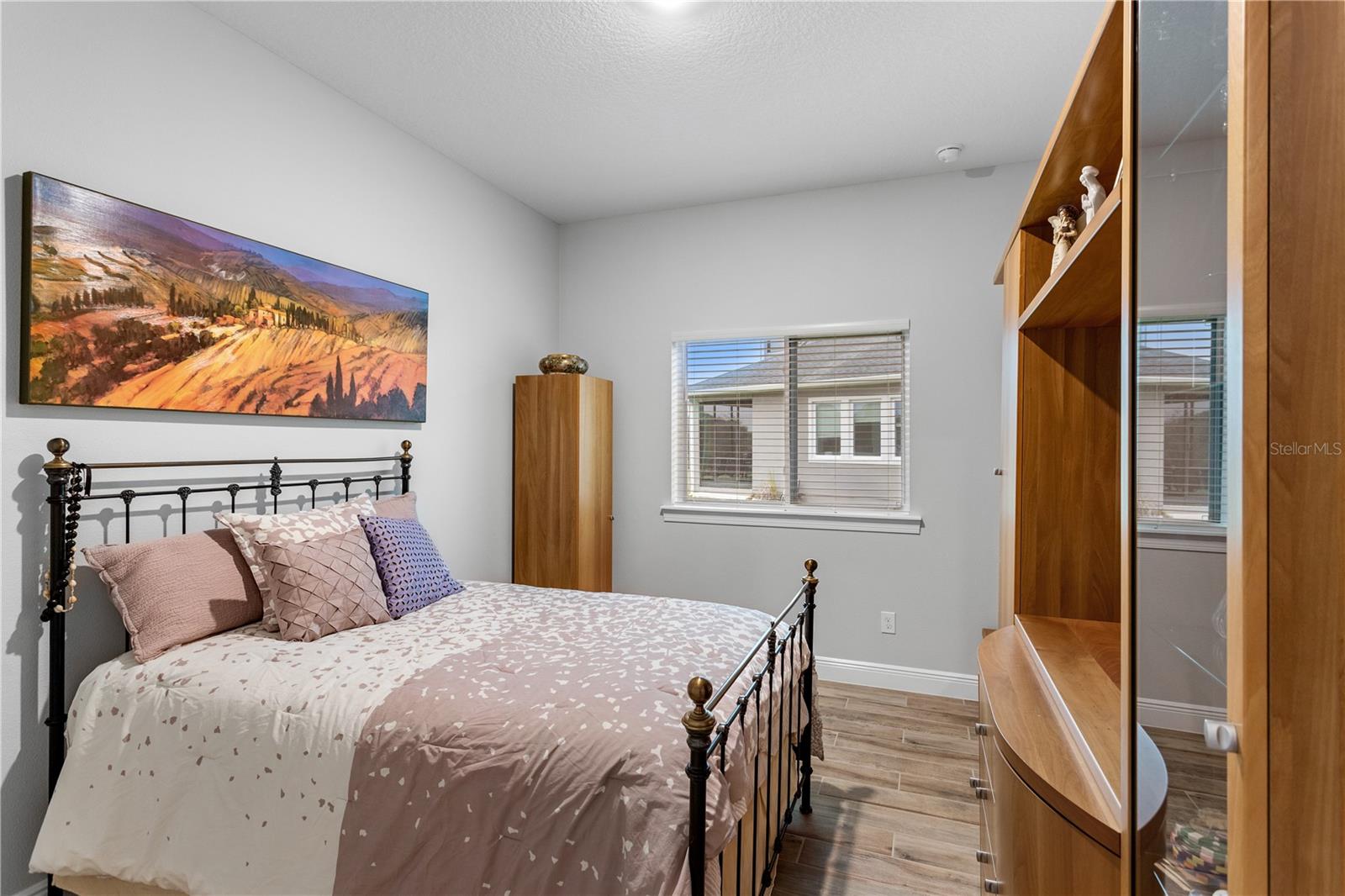 JOHNS LAKE LNDG PH 5 - Residential