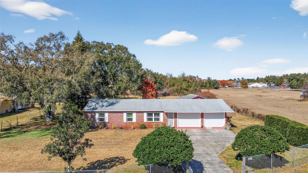 Photo of 2561 Winners Circle, Kissimmee, FL 34744 (MLS # O6381623)