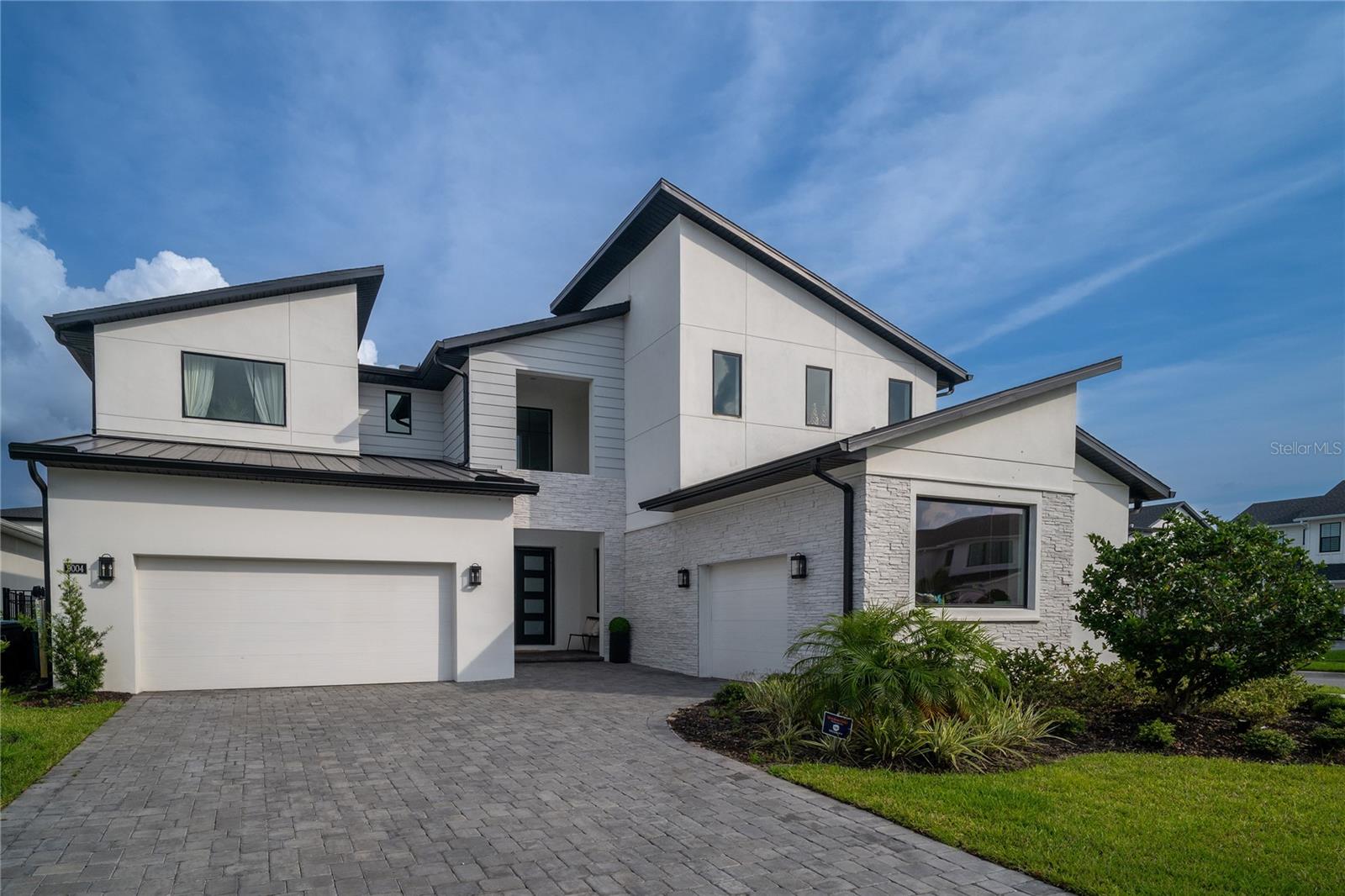 9004 SANTORINI DRIVE