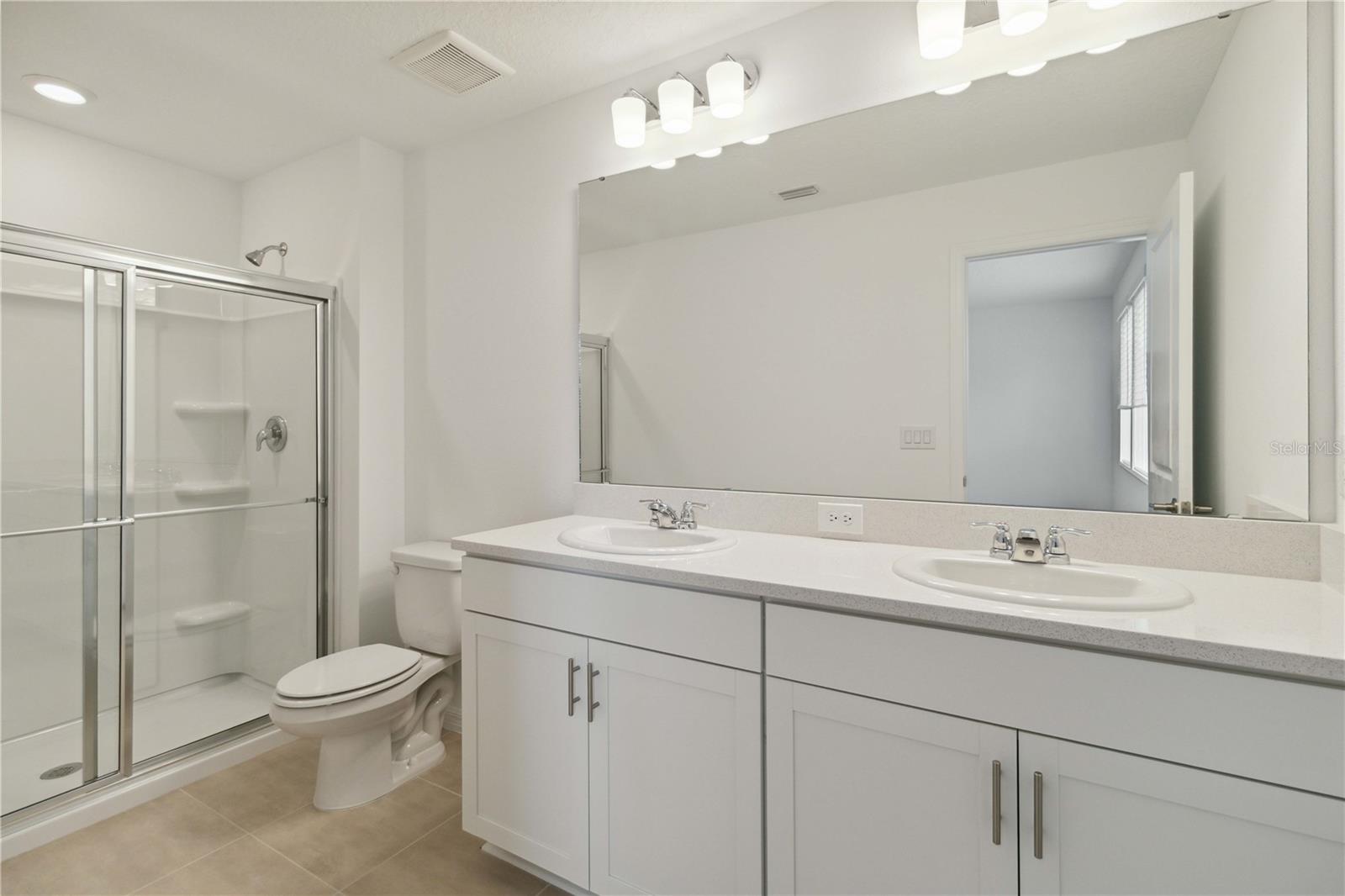 SKYE RANCH NBRHD 2 TWNHMS NORT - Residential