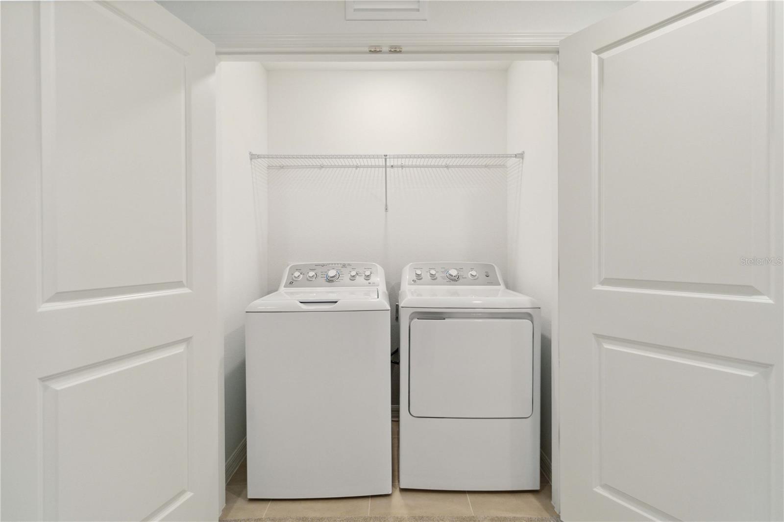 SKYE RANCH NBRHD 2 TWNHMS NORT - Residential