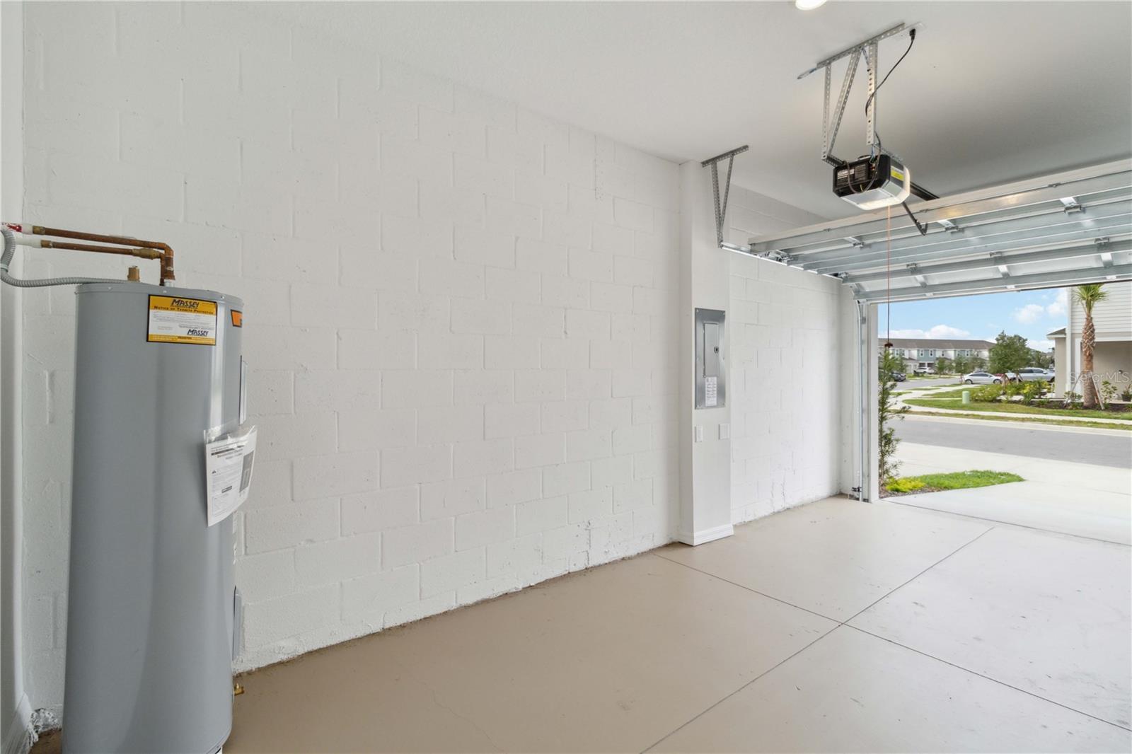 SKYE RANCH NBRHD 2 TWNHMS NORT - Residential