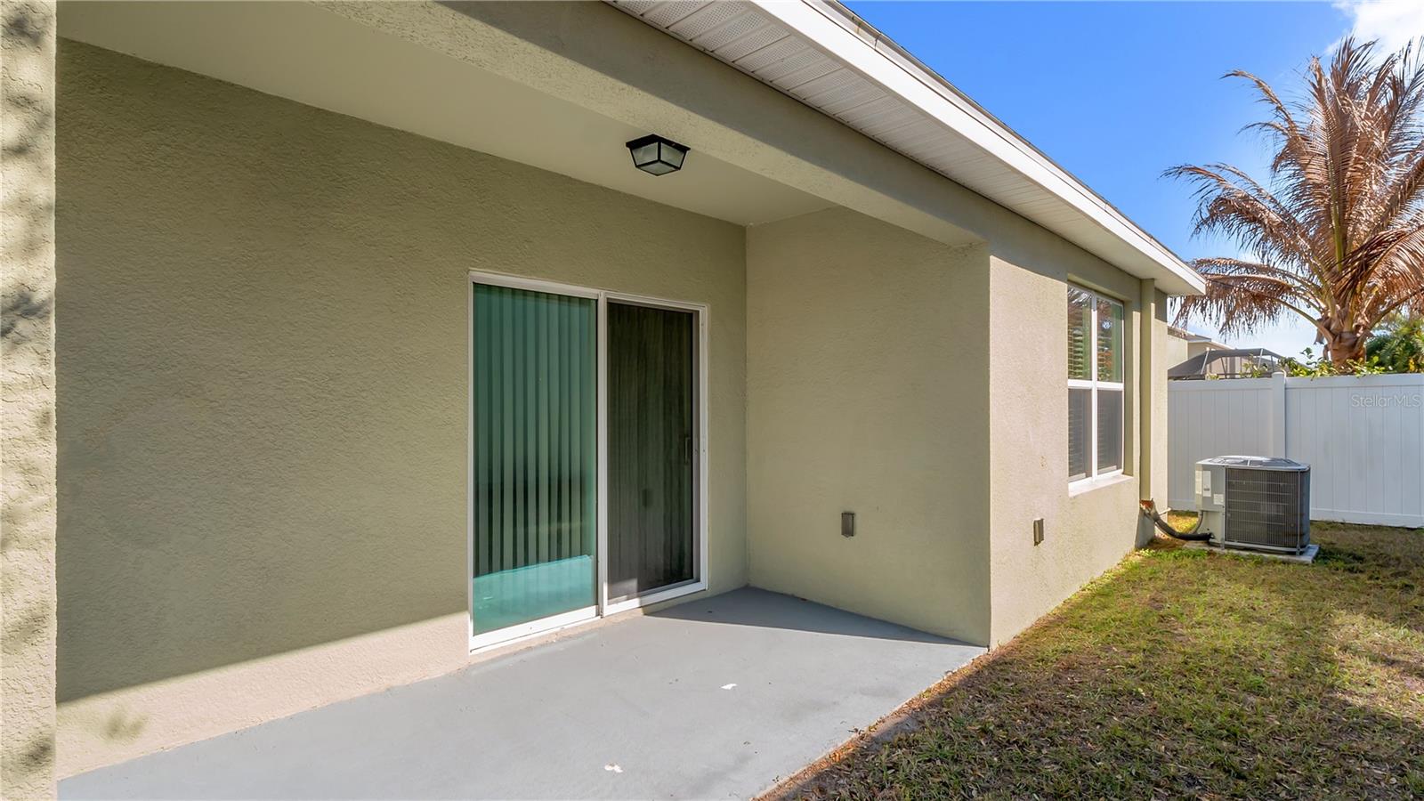 TAHO WOODS - Residential Lease