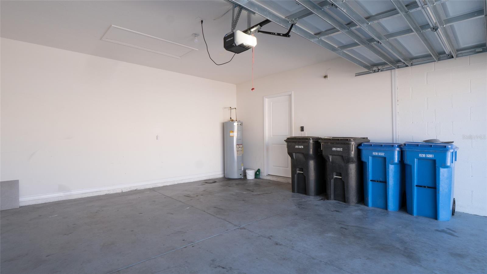 TAHO WOODS - Residential Lease