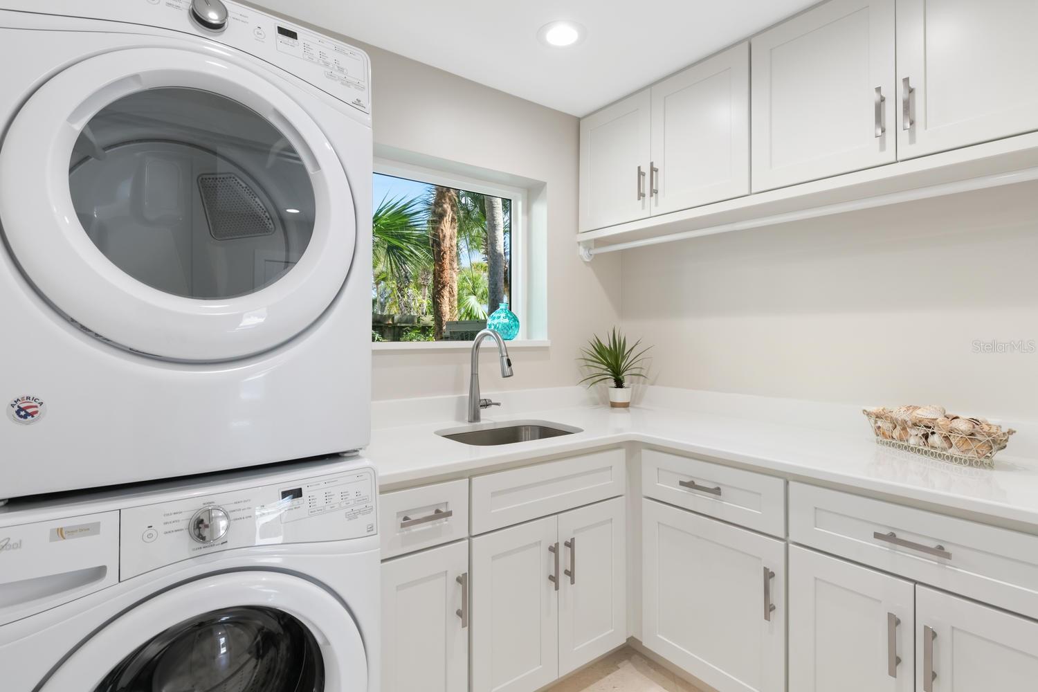 MANASOTA KEY - Residential