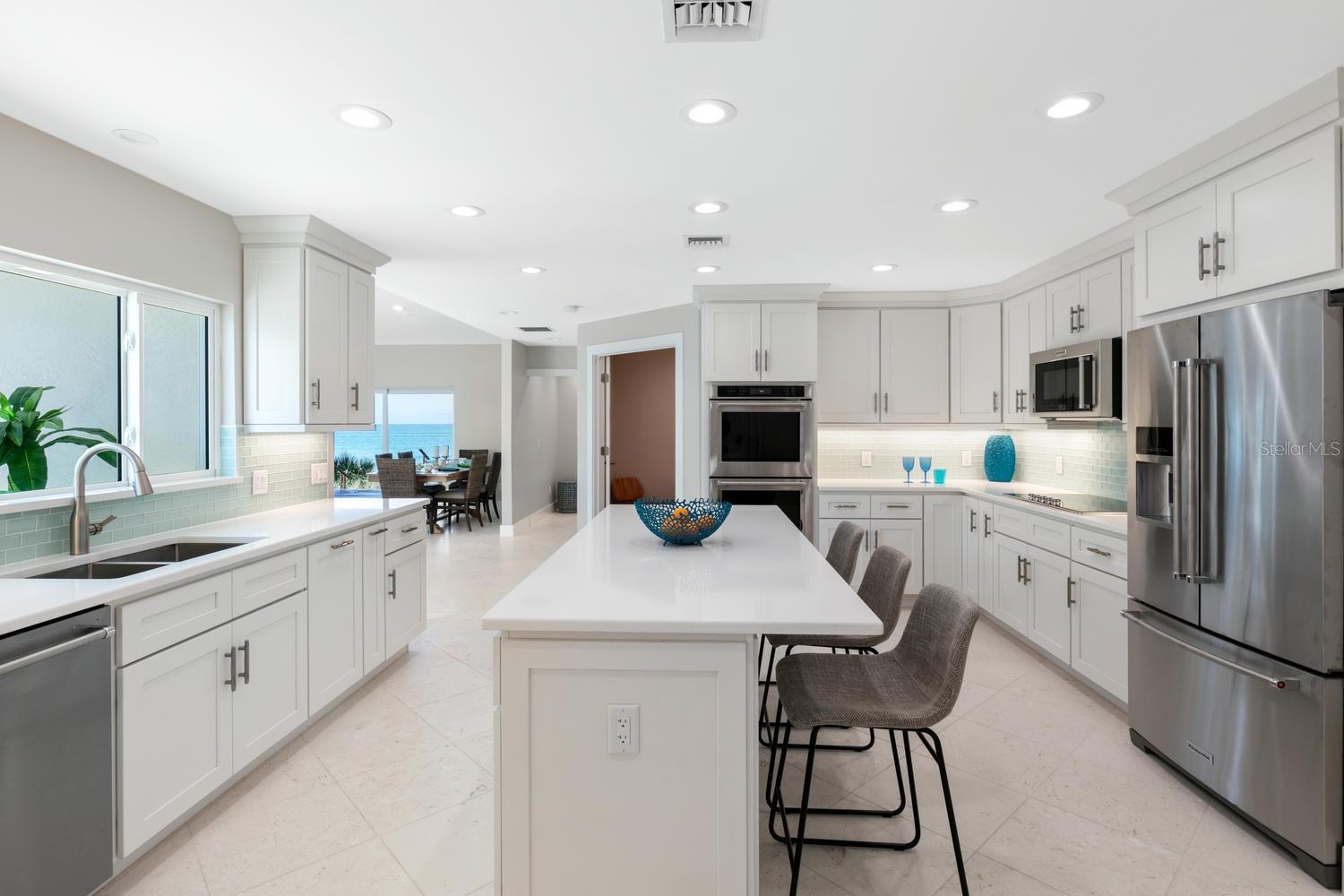 MANASOTA KEY - Residential