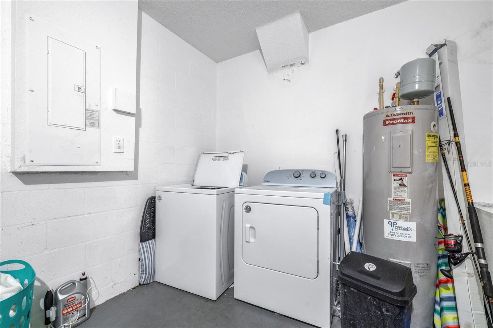 BAYNARD LEE JR 2 - Residential