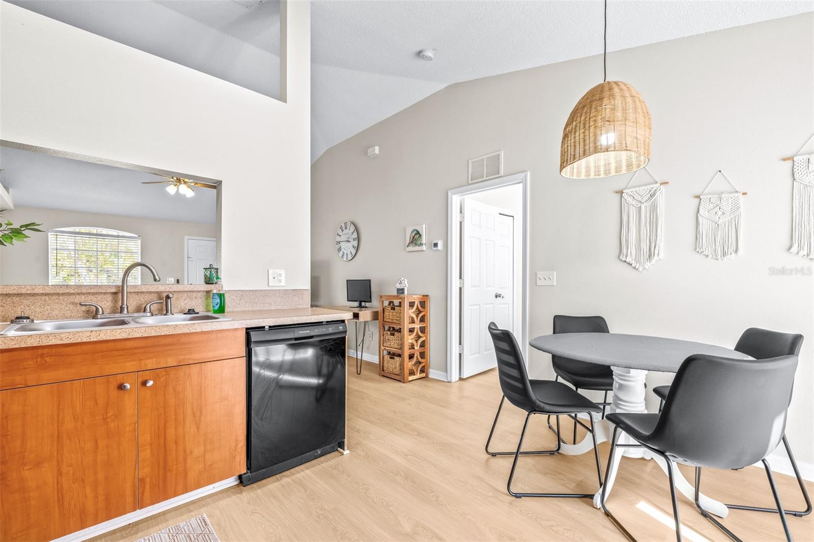 BAYNARD LEE JR 2 - Residential