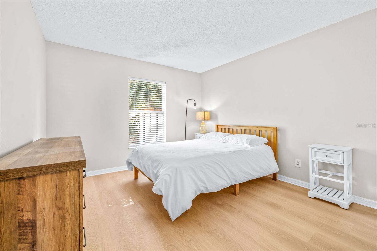 BAYNARD LEE JR 2 - Residential