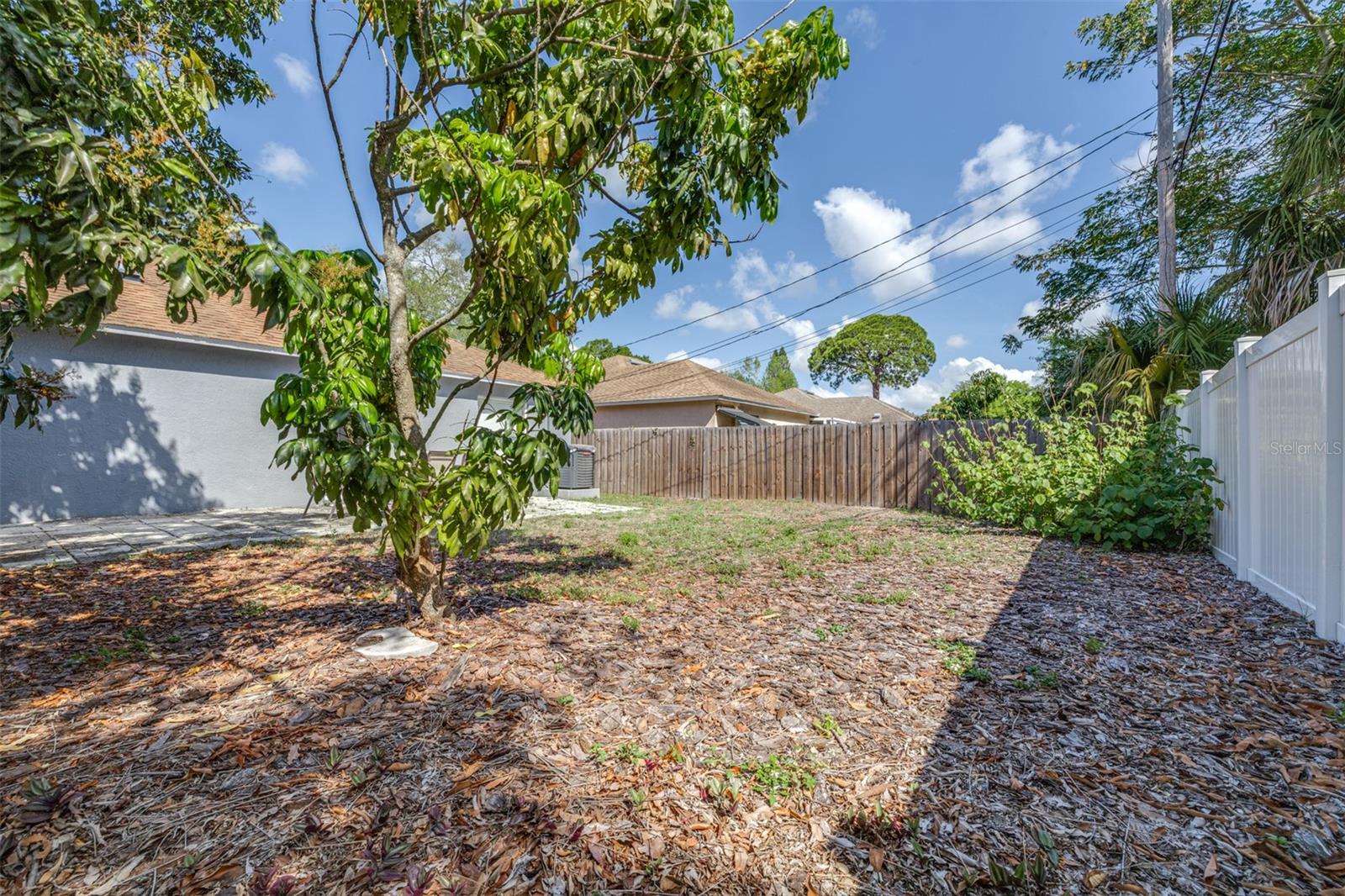 BAYNARD LEE JR 2 - Residential