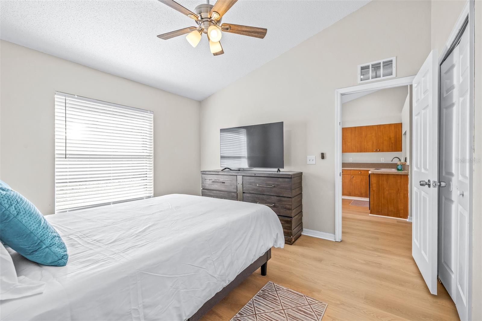 BAYNARD LEE JR 2 - Residential